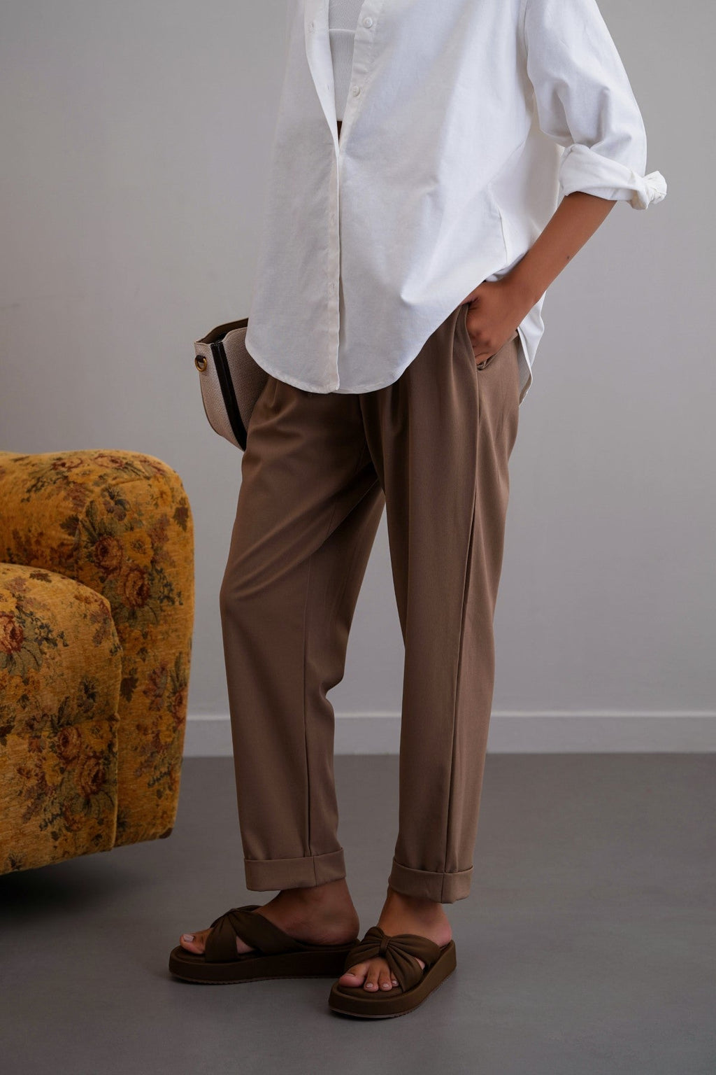 KHAKI ARCHITECT DRAWSTRING PANTS
