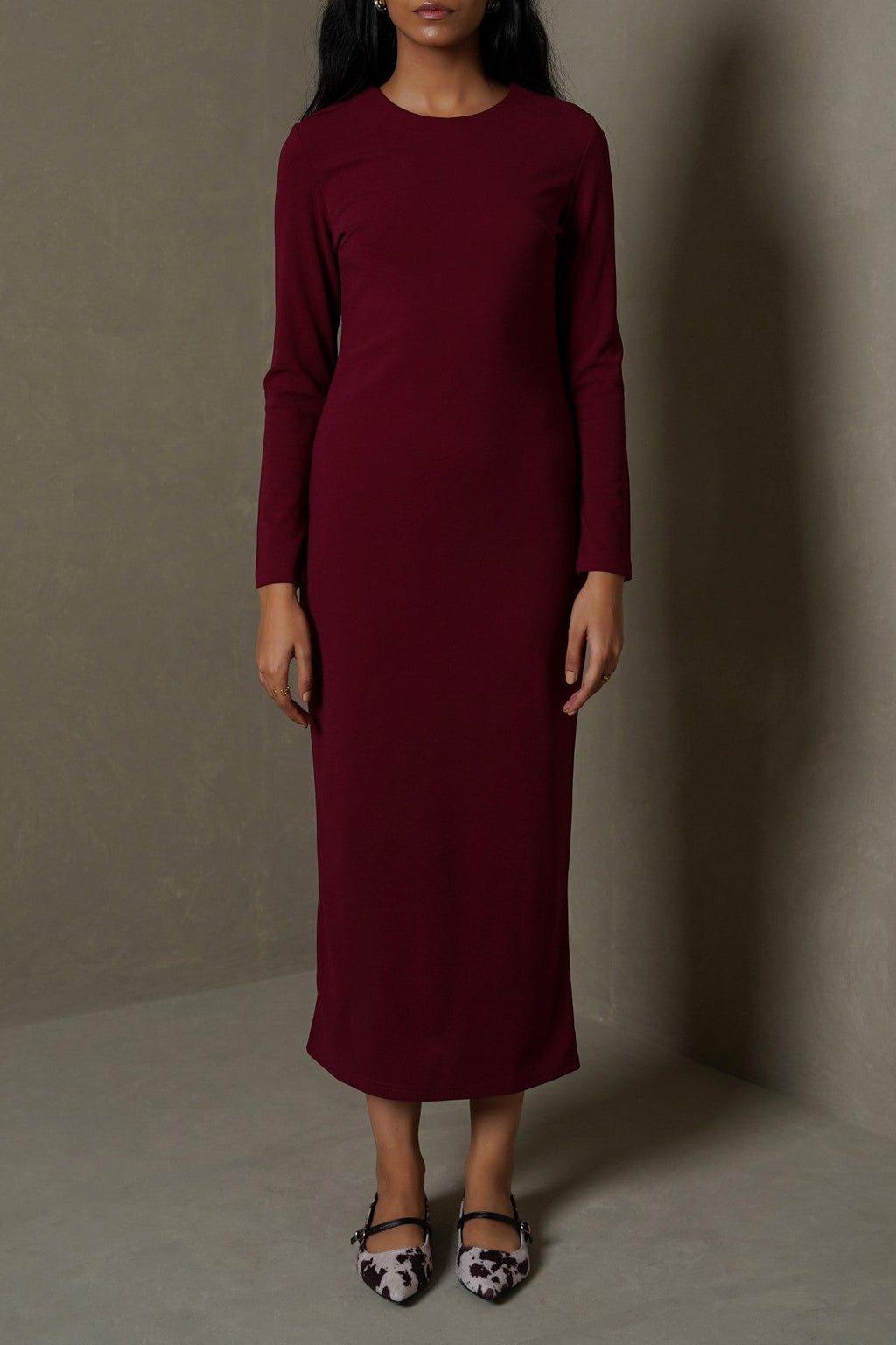 BURGUNDY TAILORED SLIM FIT DRESS