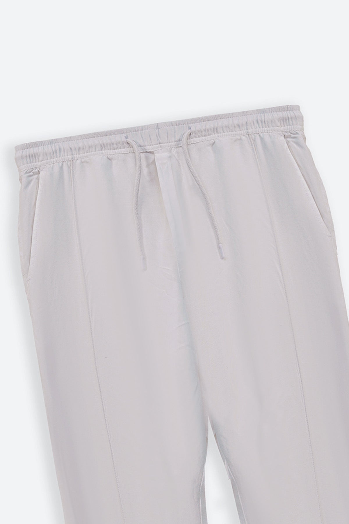 WHITE TAPERED PANTS
