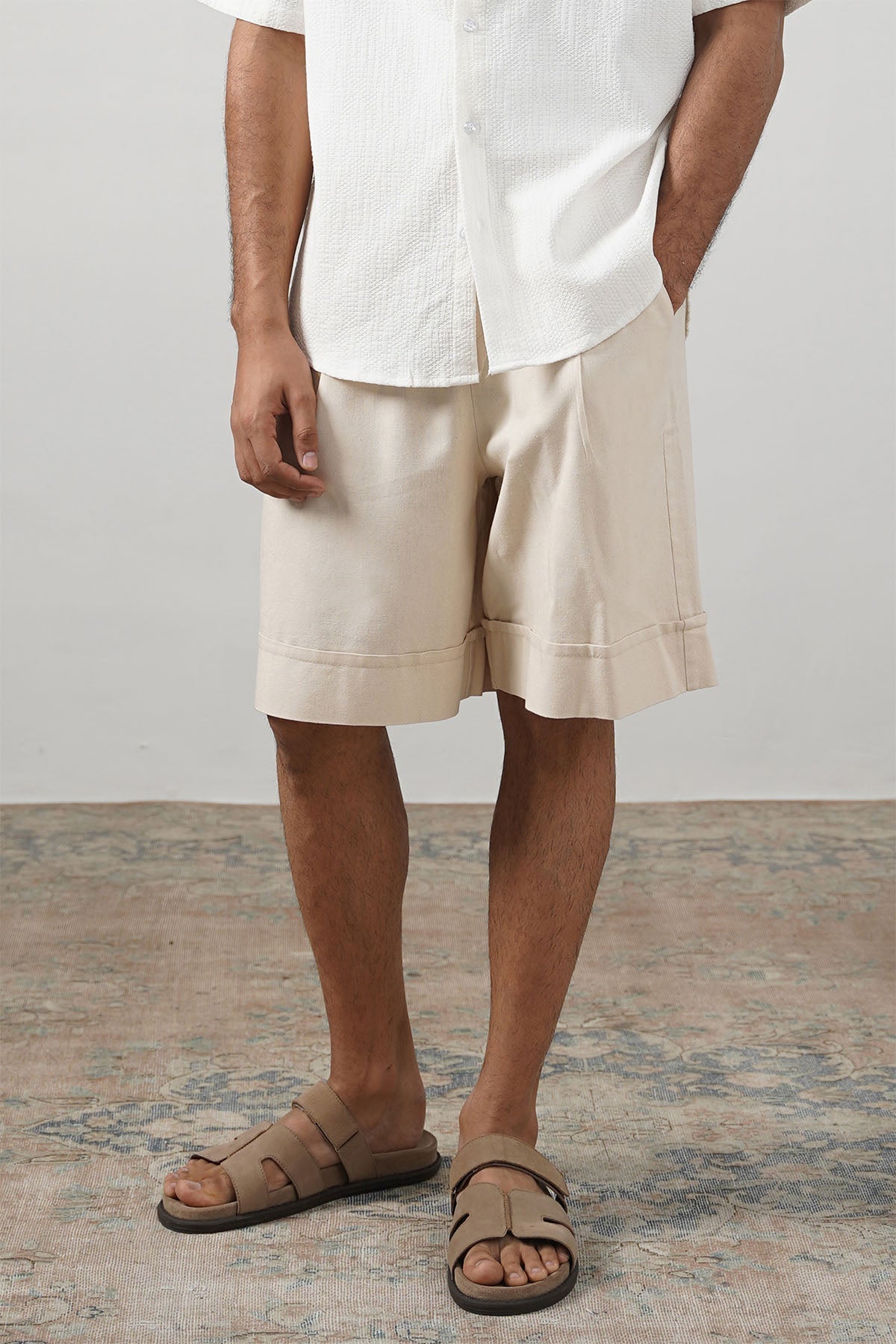 BEIGE LINEN BLEND SHORTS