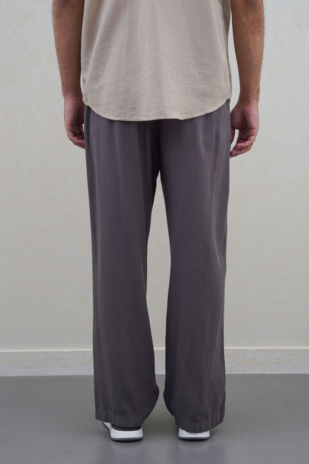 DARK GREY RELAXED TROUSERS