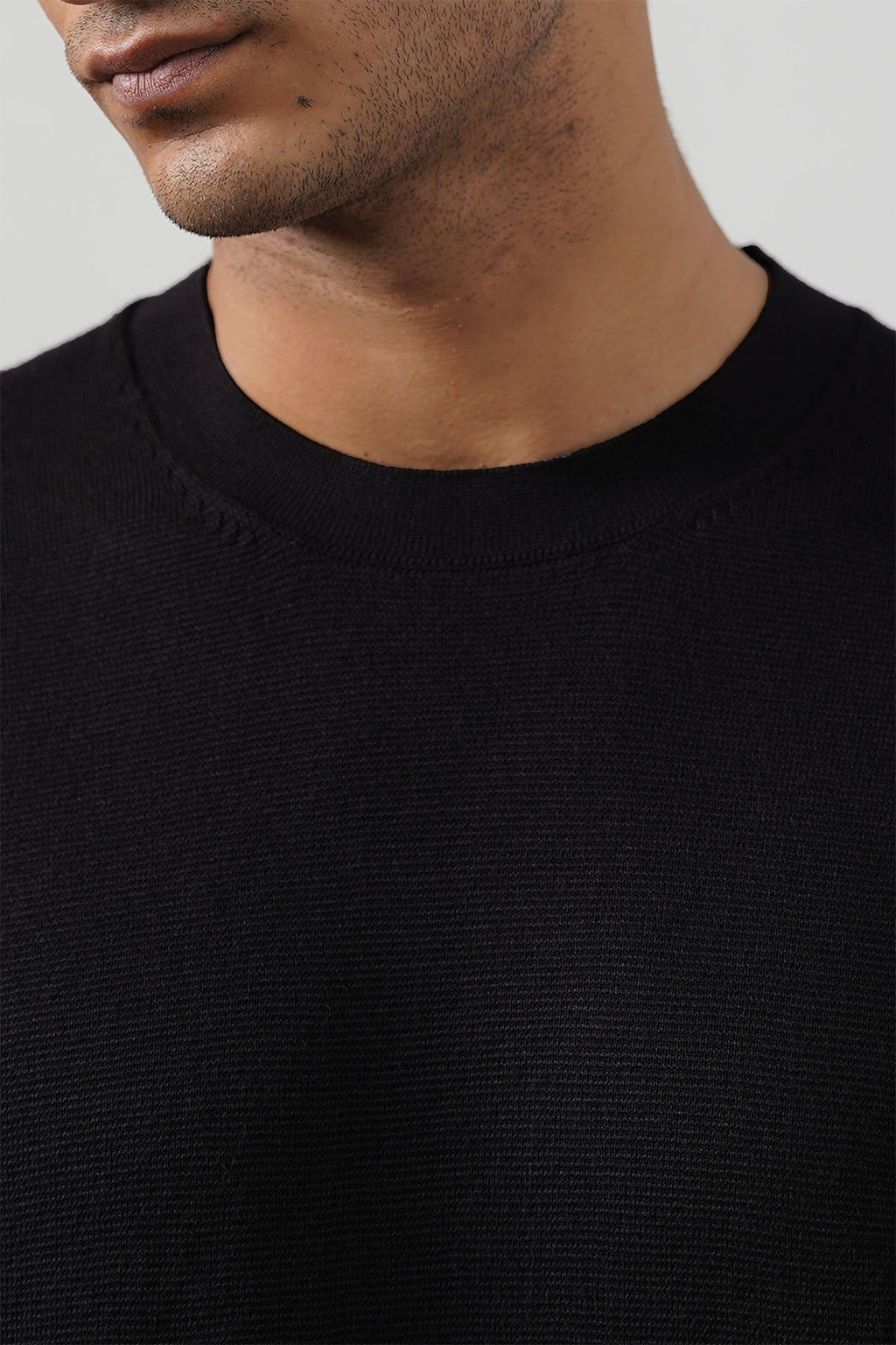 BLACK SNUG KNIT TEE