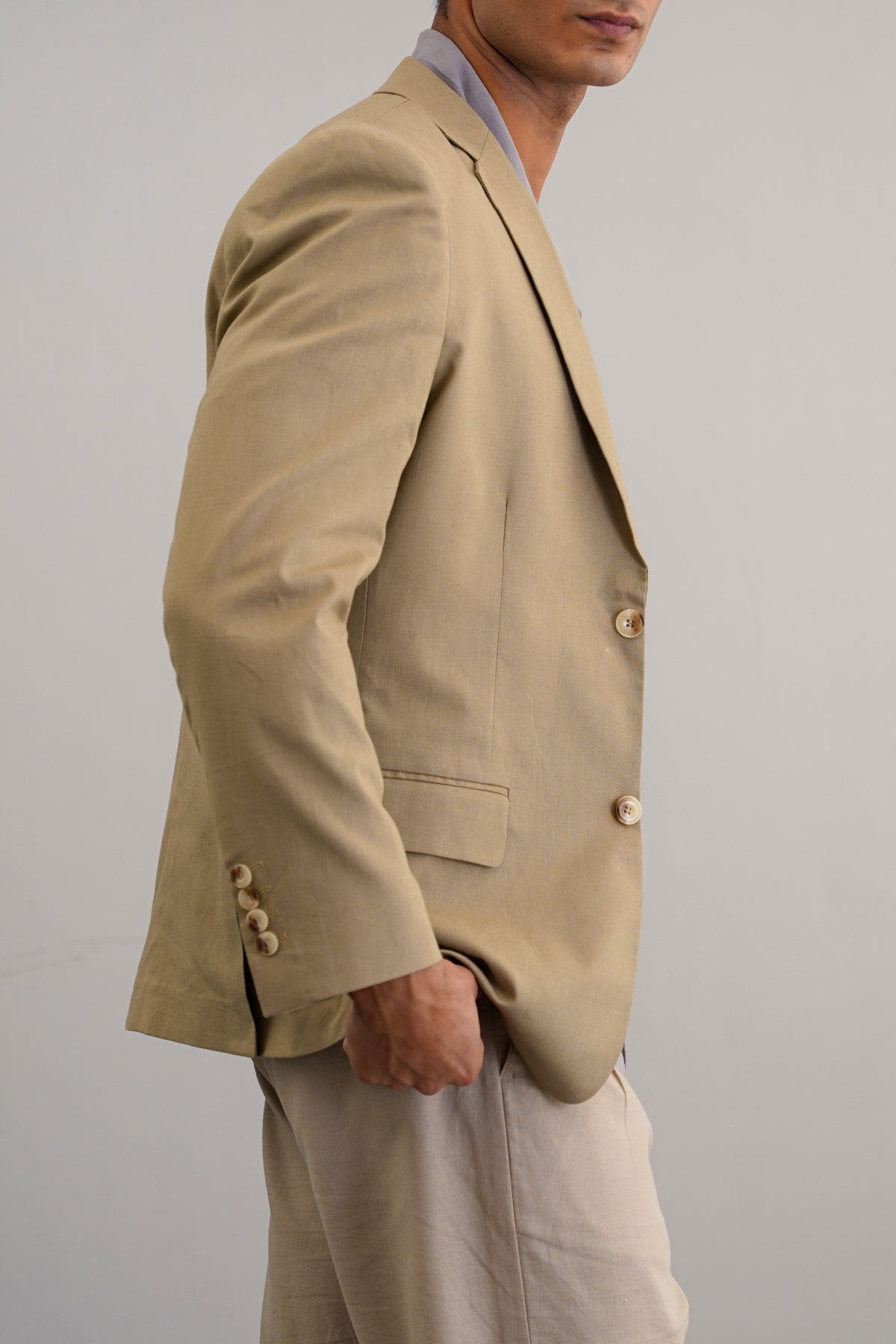 TAUPE RESORT LINEN BLAZER