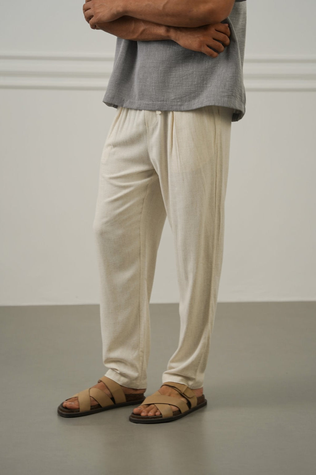 OFF WHITE FLOWY BLENDED LINEN TROUSERS