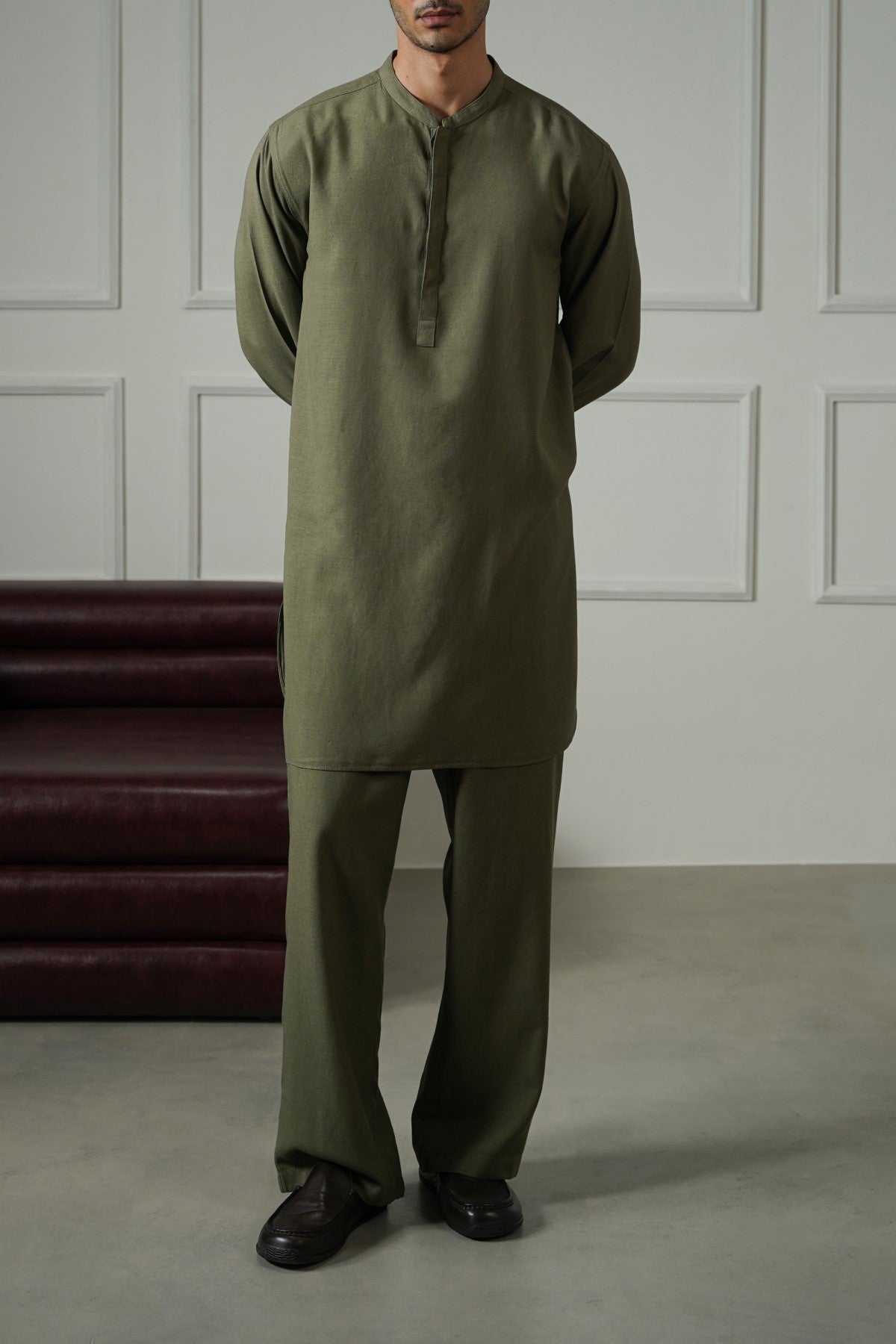 OLIVE LINEN BLEND RELAXED TROUSERS