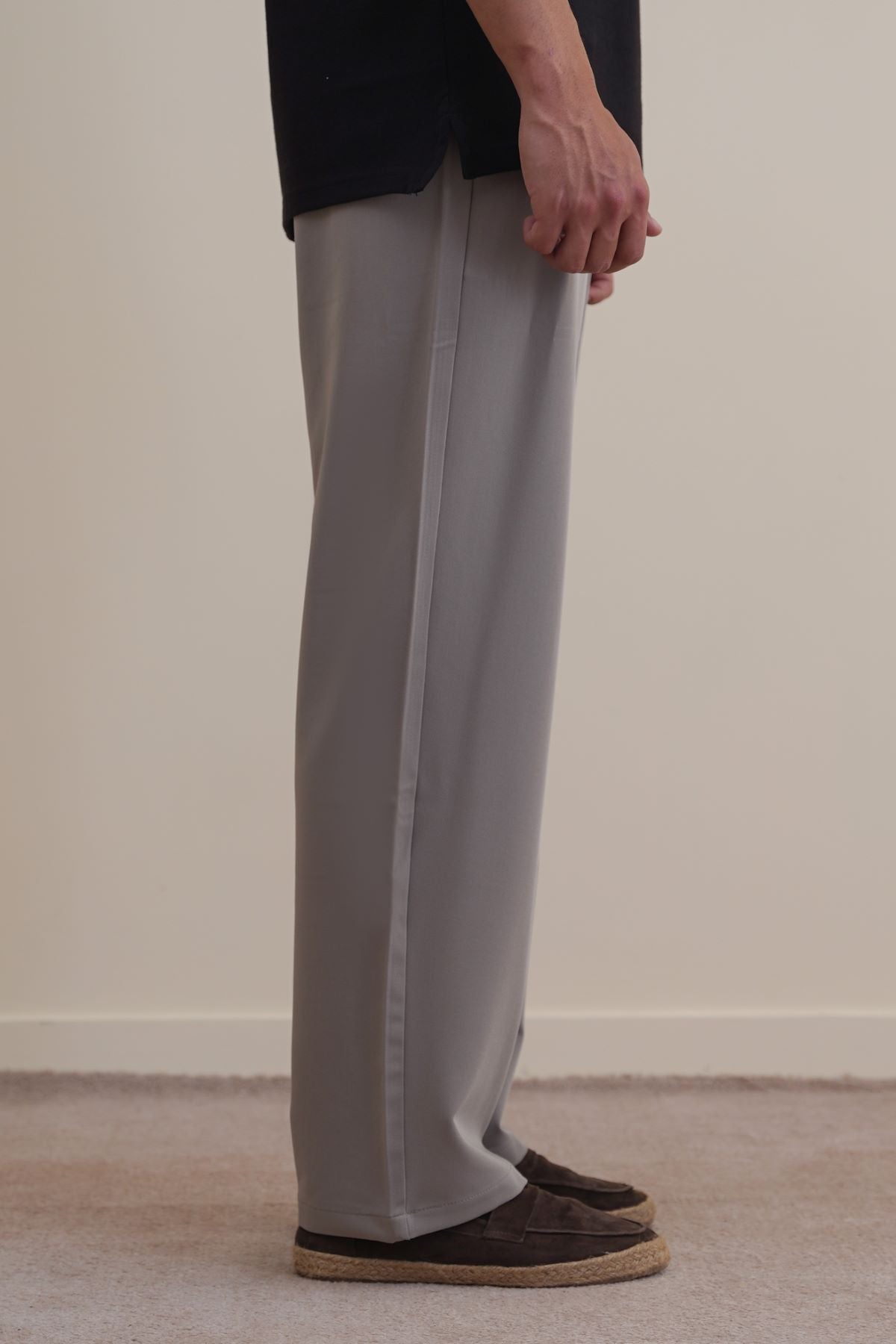 MOUSE GREY DOUBLE PLEAT PANTS
