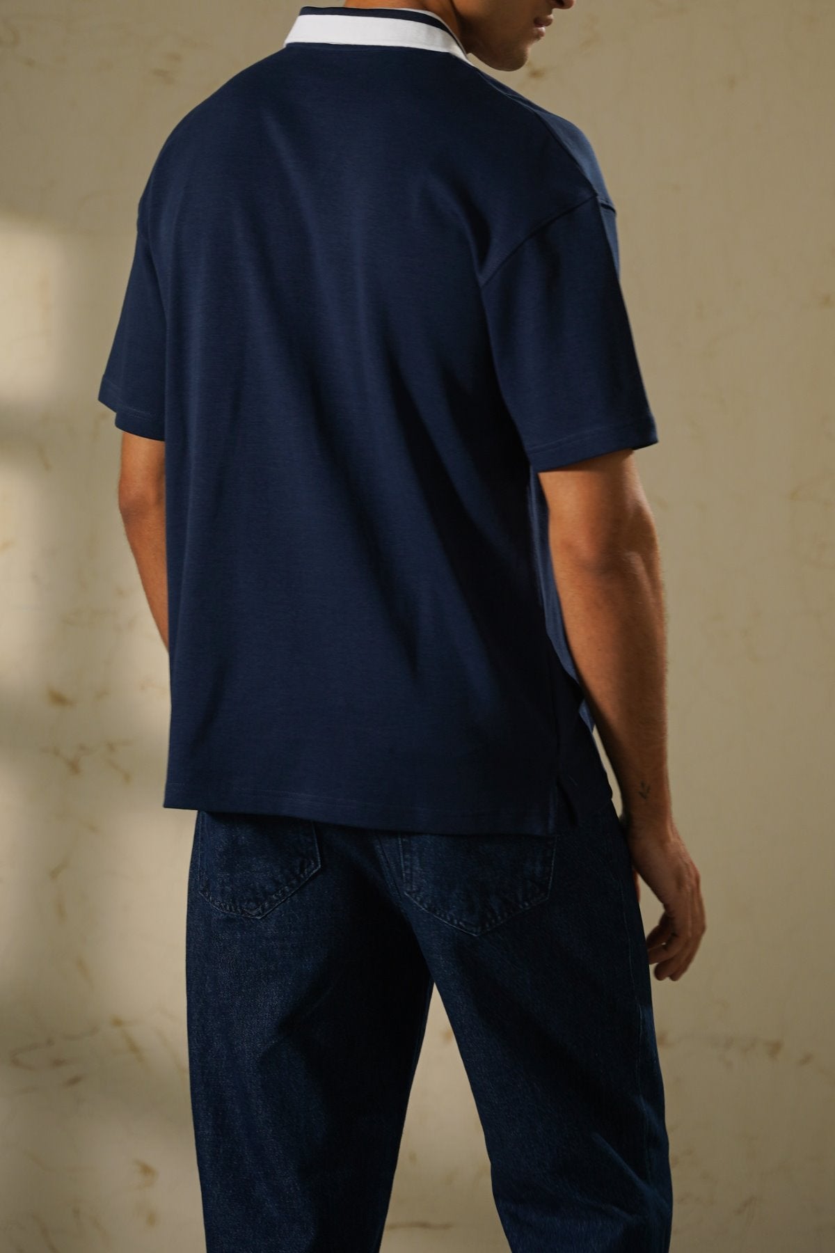 NAVY CASUAL POLO TEE