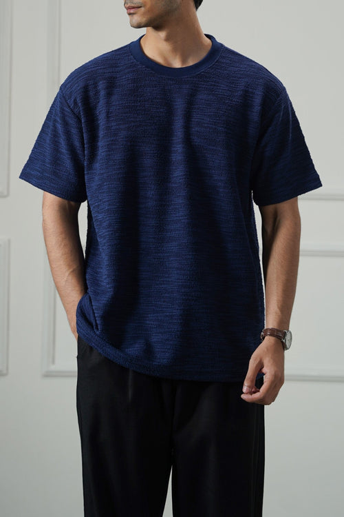 NAVY BUCKLE TEE