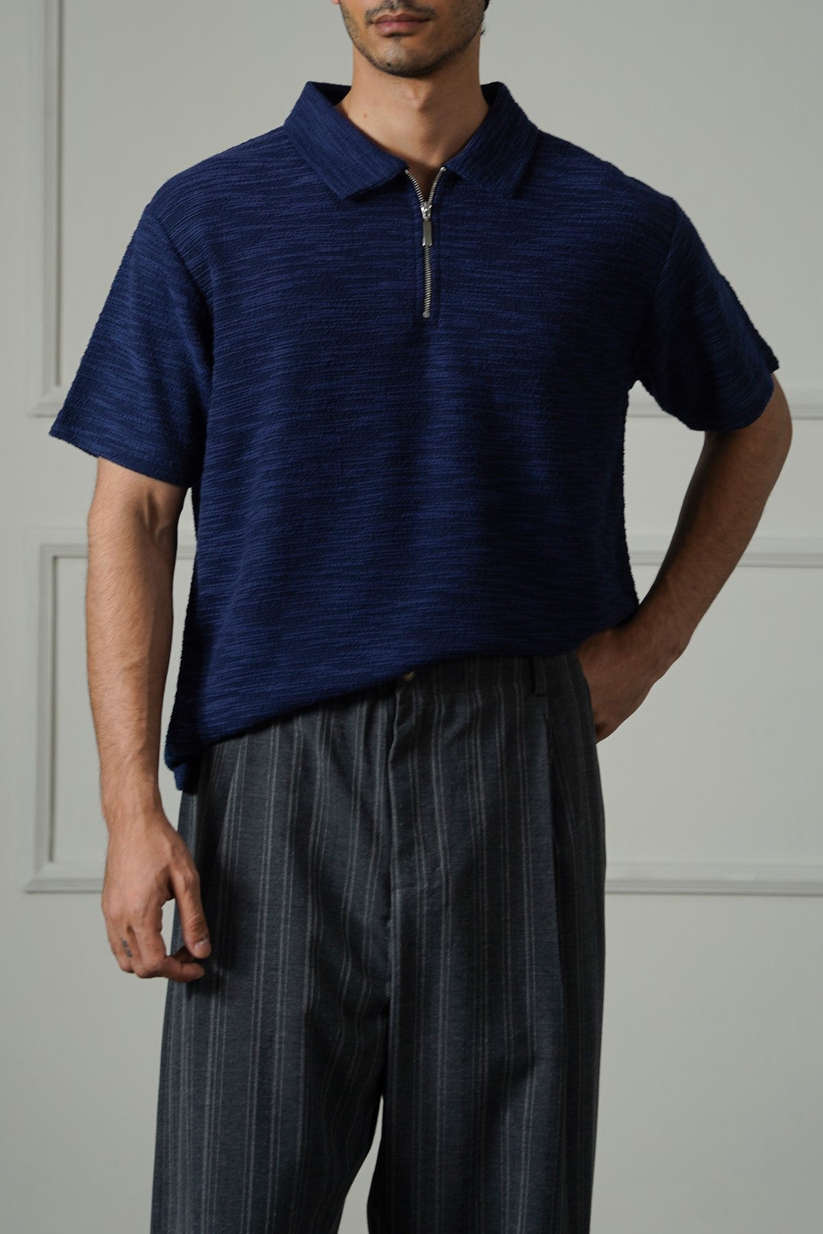 NAVY TEXTURED ZIPPER POLO