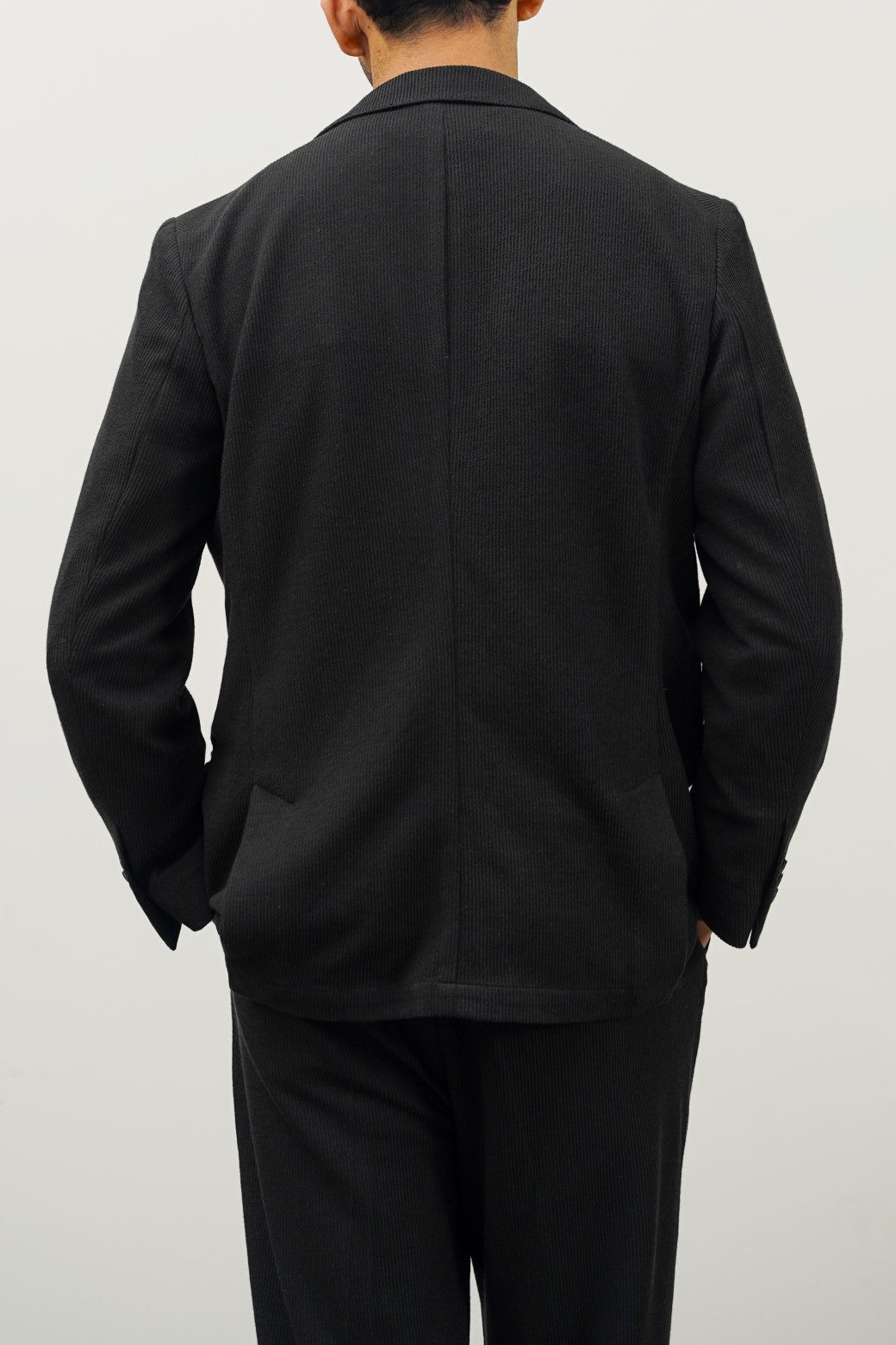 BLACK TEXTURED BLAZER
