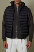 BLACK HOODED GILET