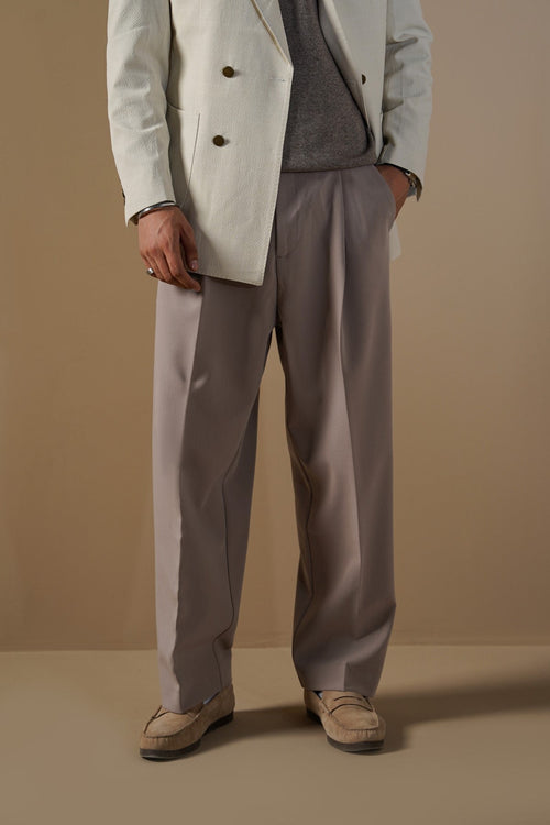 BEIGE 3D PLEATED PANTS