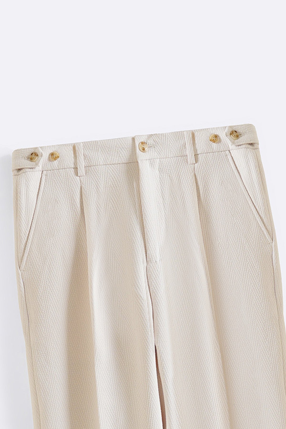 OFF WHITE TEXTURED ADJUSTABLE PANTS