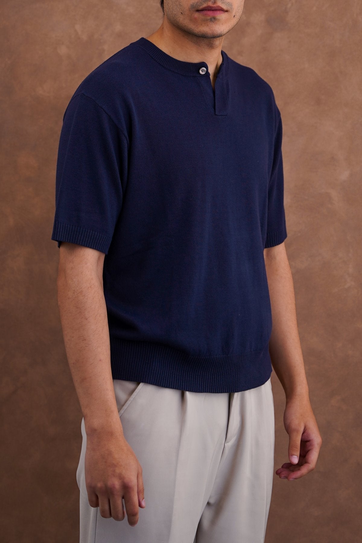 NAVY EVERYDAY HENLEY