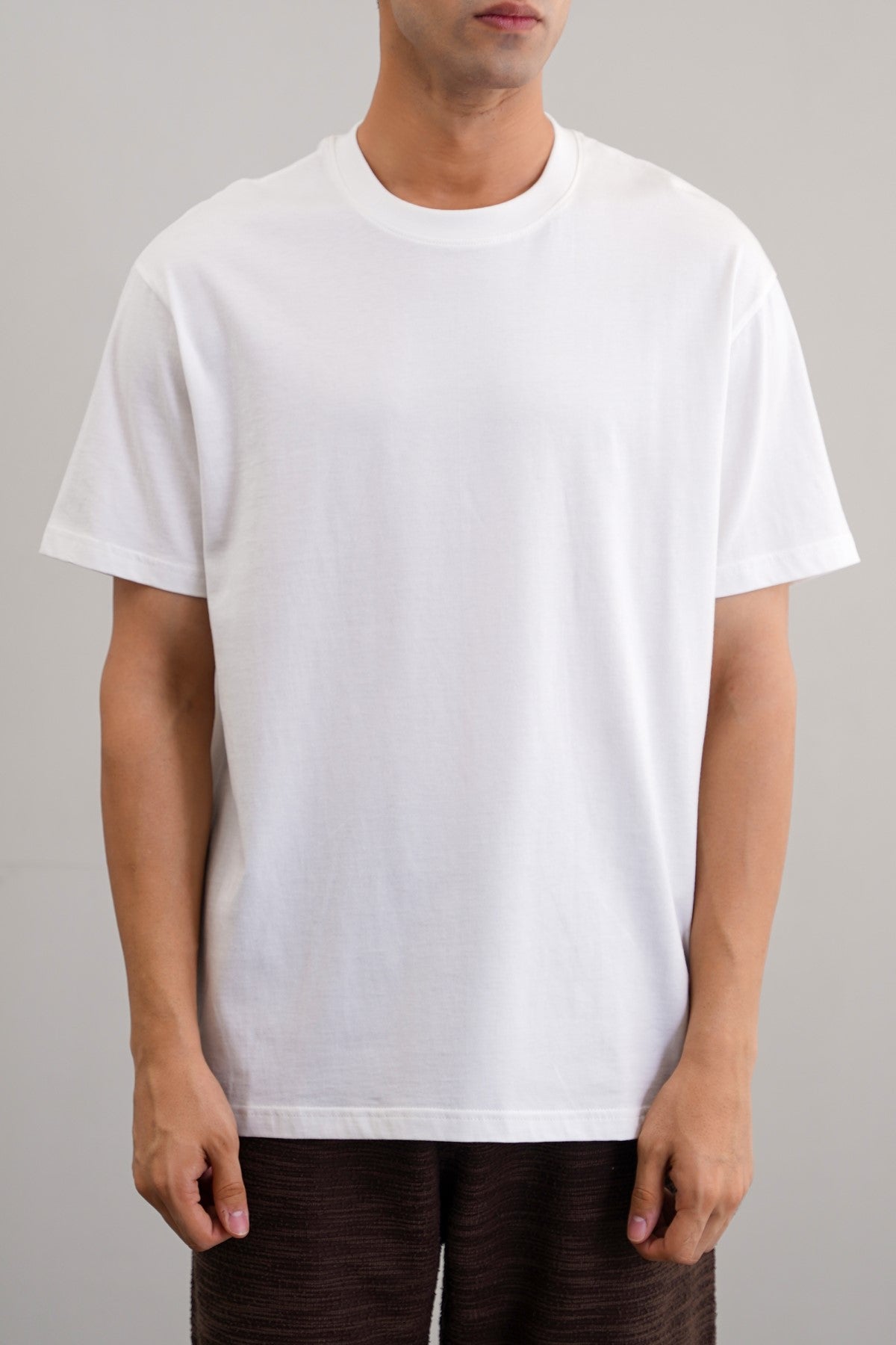 WHITE CLASSIC COTTON TEE