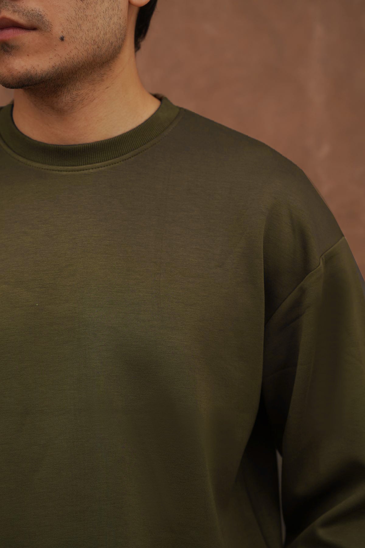 OLIVE FULL SLEEVES TEE