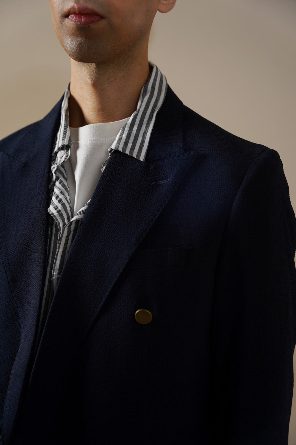 NAVY TAILORED LIGHT BLAZER