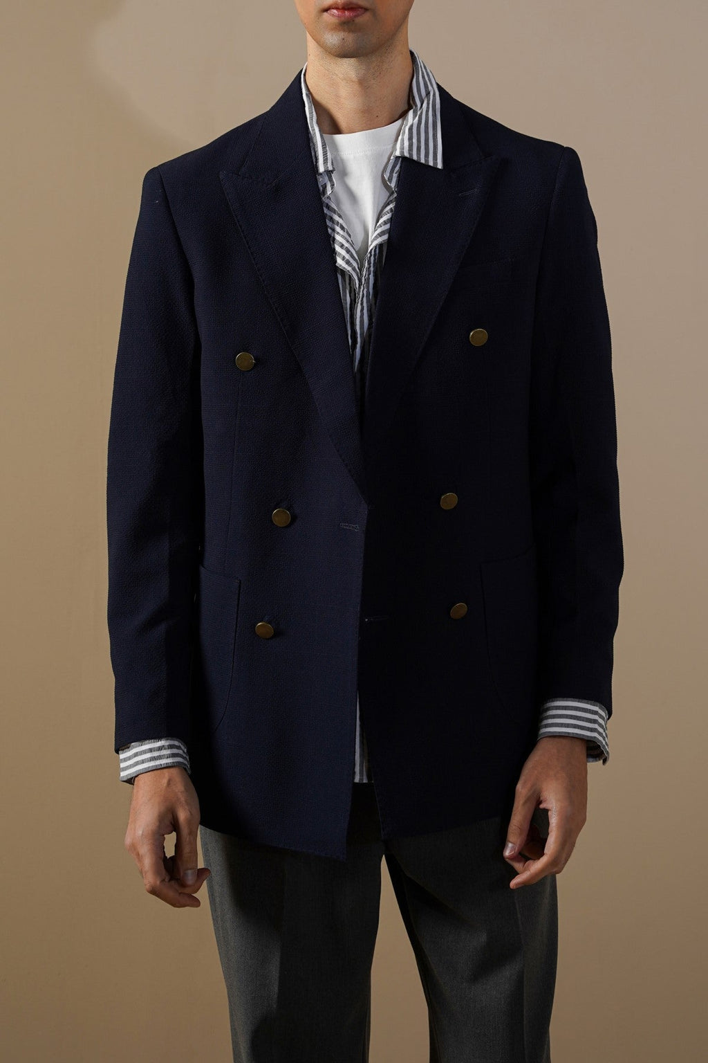 NAVY TAILORED LIGHT BLAZER