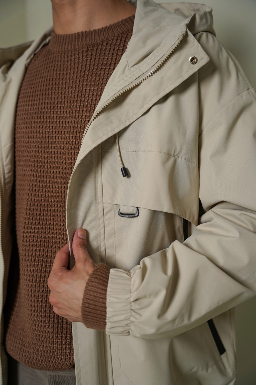 BEIGE UTILITY PARKA