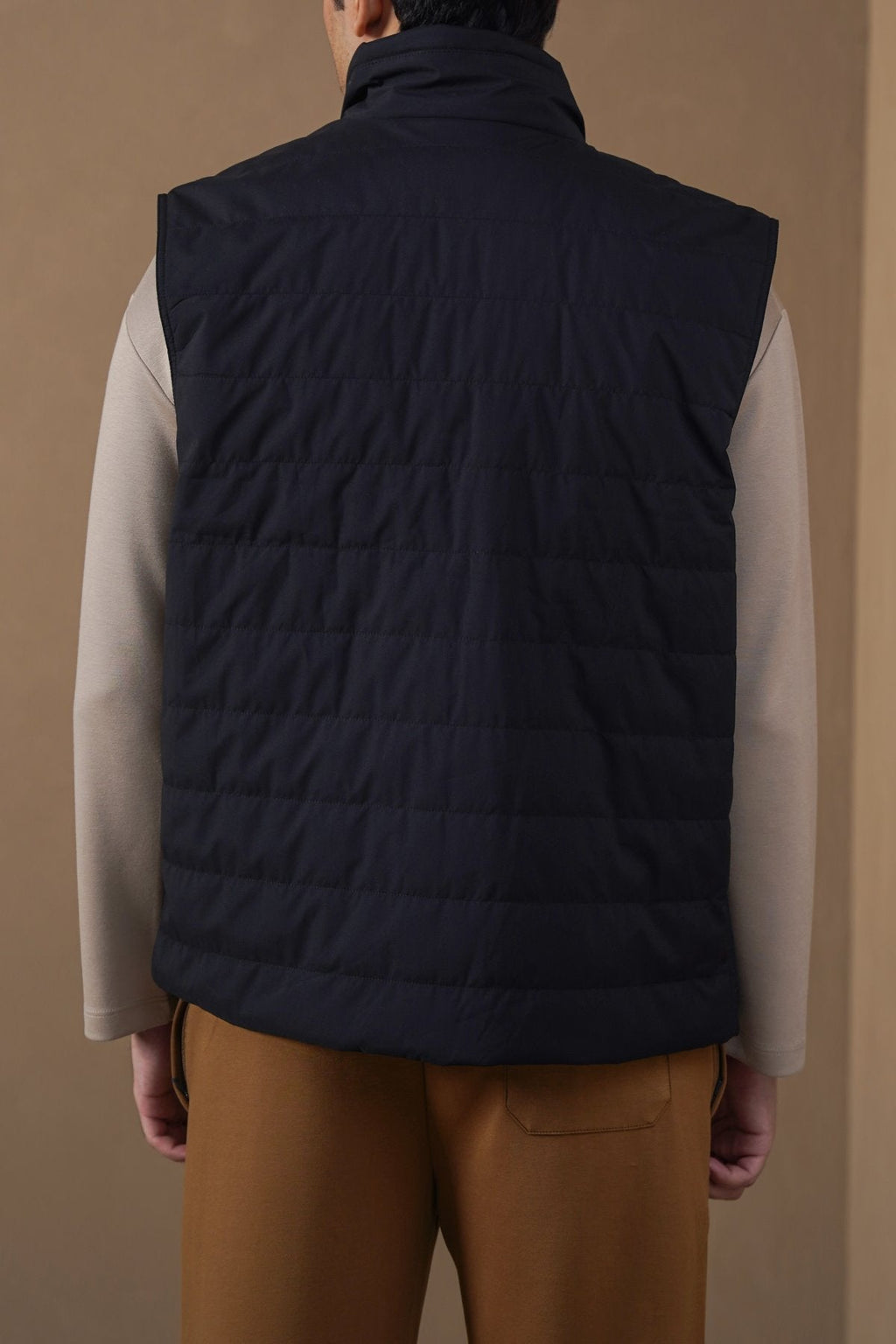 BLACK EVERYDAY GILET