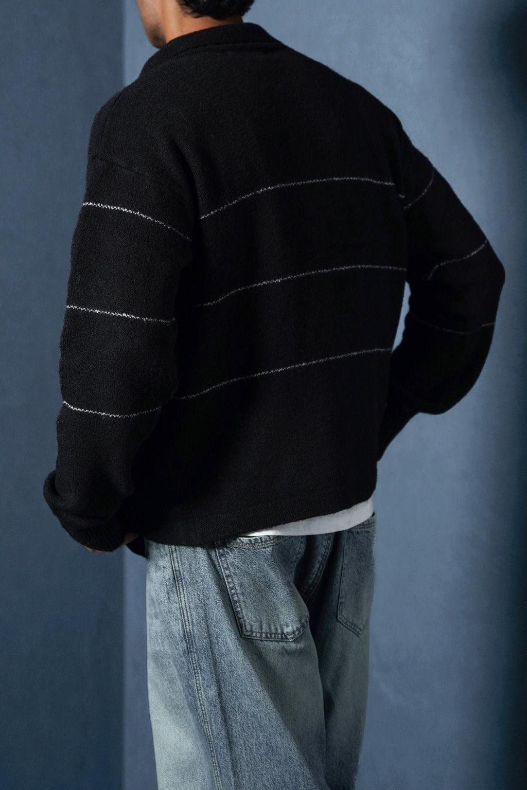 BLACK CLASSIC CARDIGAN