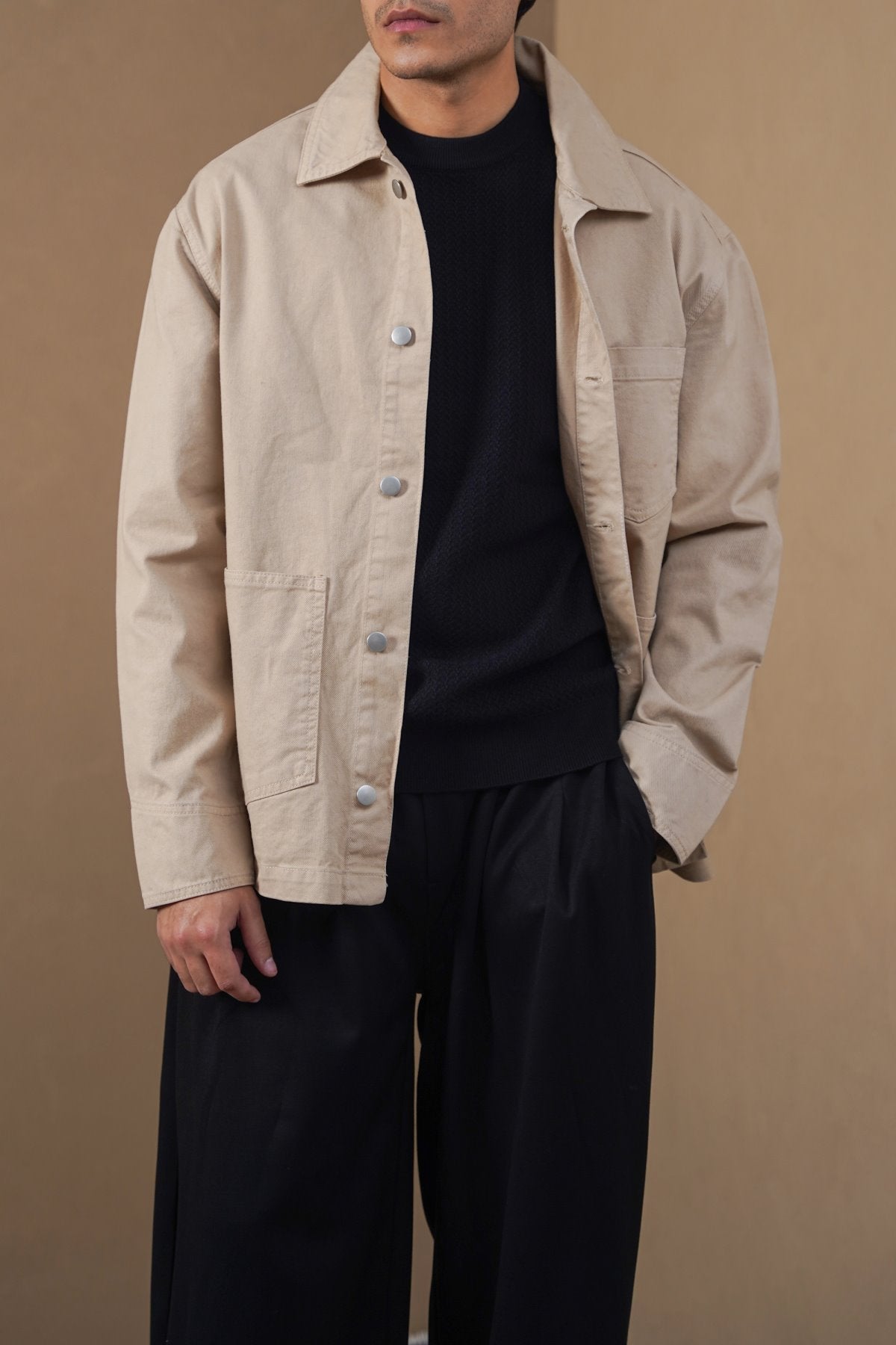 BEIGE TWILL UTILITY JACKET