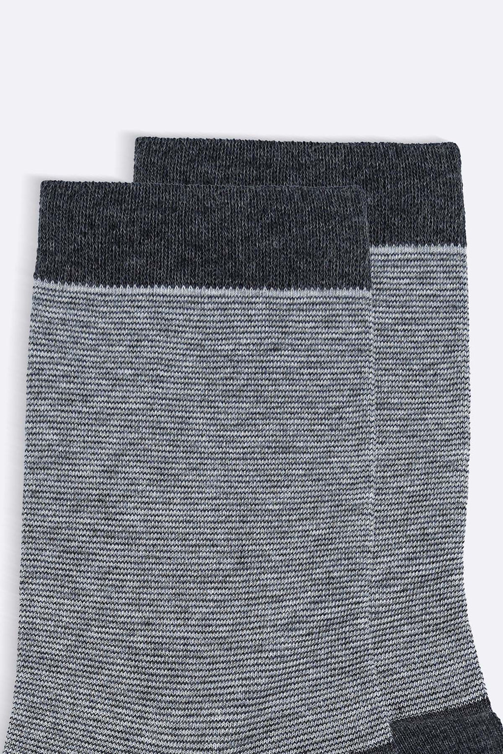 LIGHT GREY STRIPED CREW SOCKS