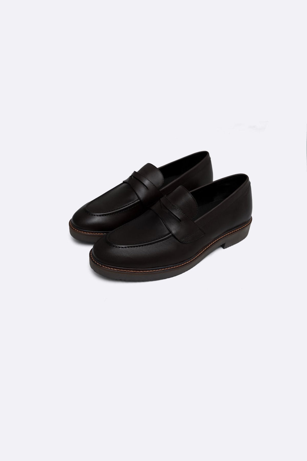 BLACK CLASSIC LEATHER LOAFERS