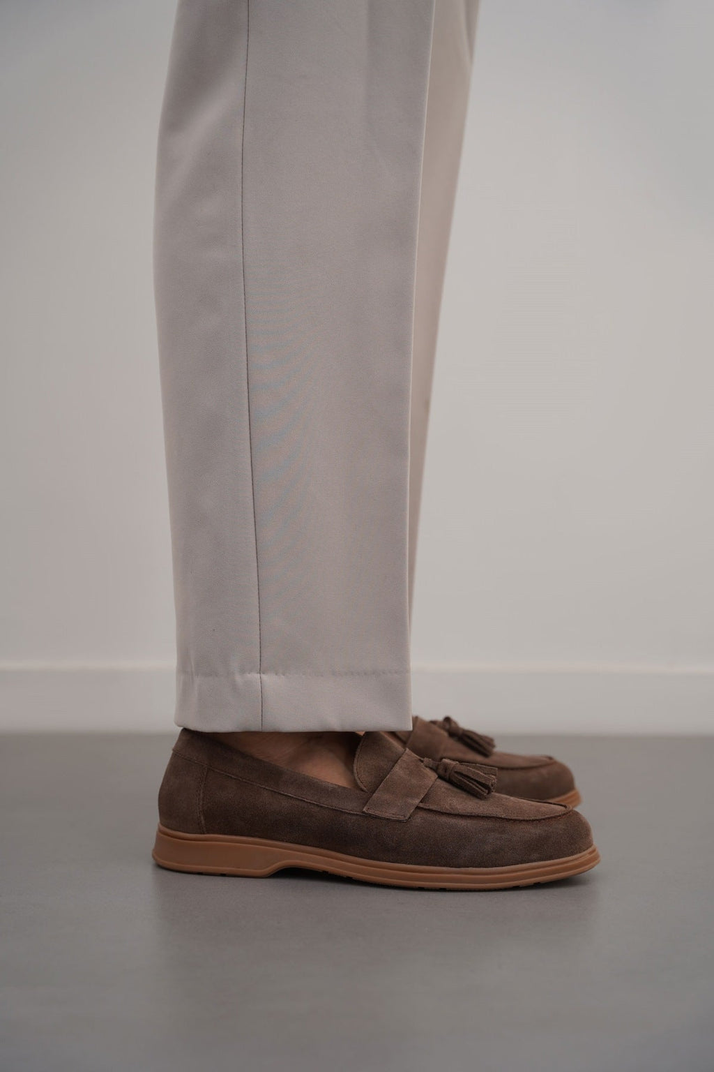 BROWN SUEDE LEATHER TASSEL LOAFERS