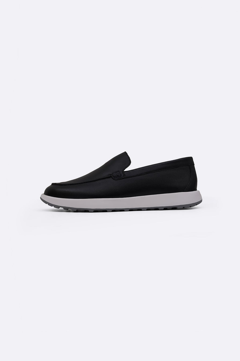 BLACK AIR LEATHER LOAFERS