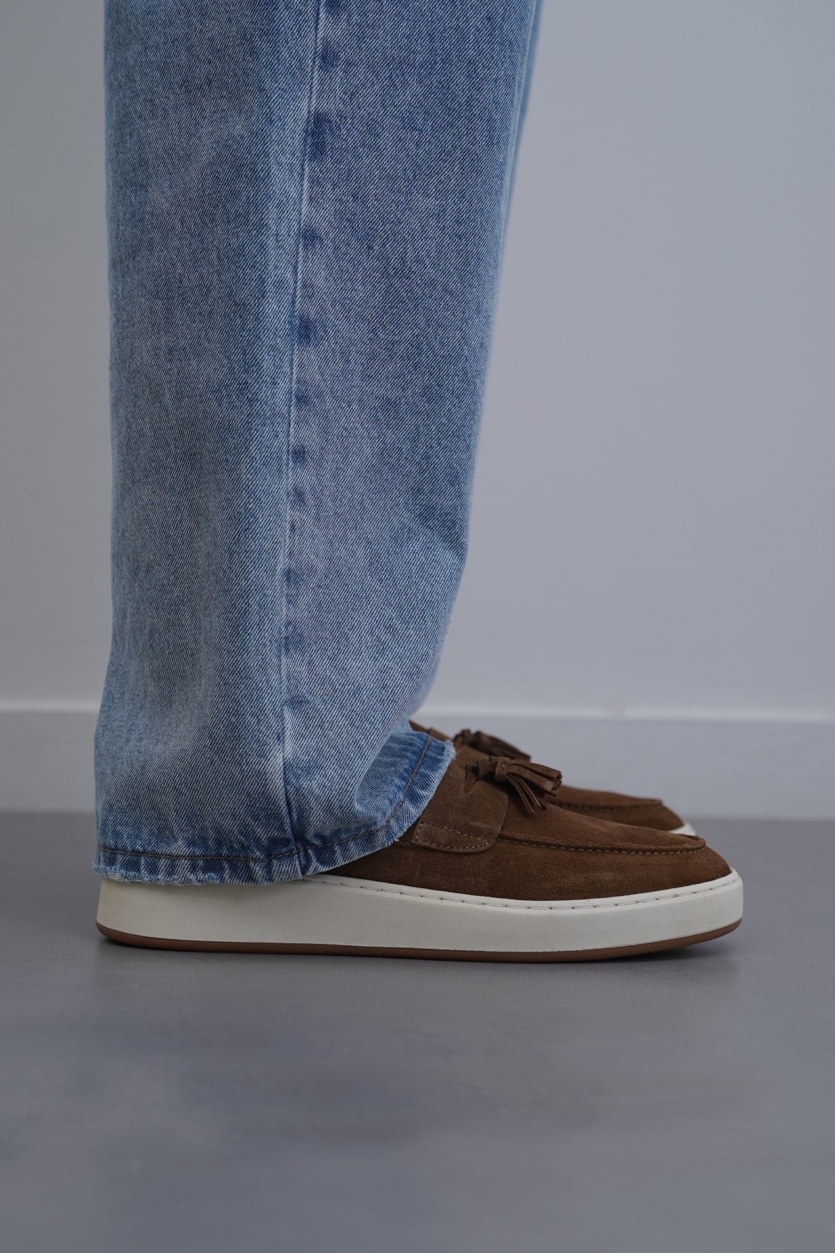 BROWN SUEDE LEATHER TASSEL LOAFERS