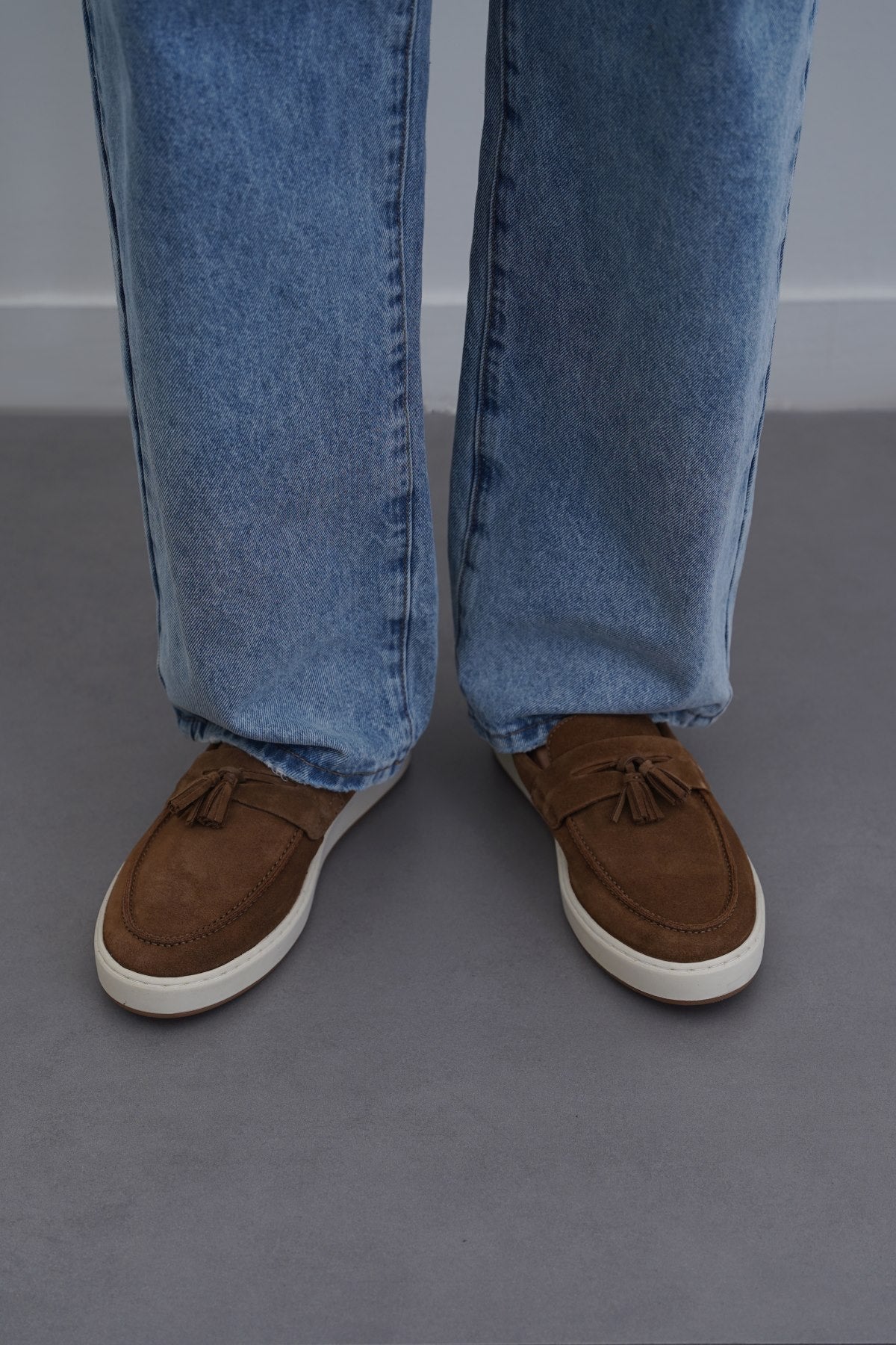 BROWN SUEDE LEATHER TASSEL LOAFERS