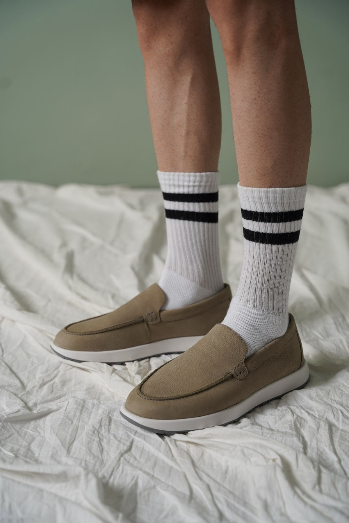 LIGHT GREY AIR LEATHER LOAFERS
