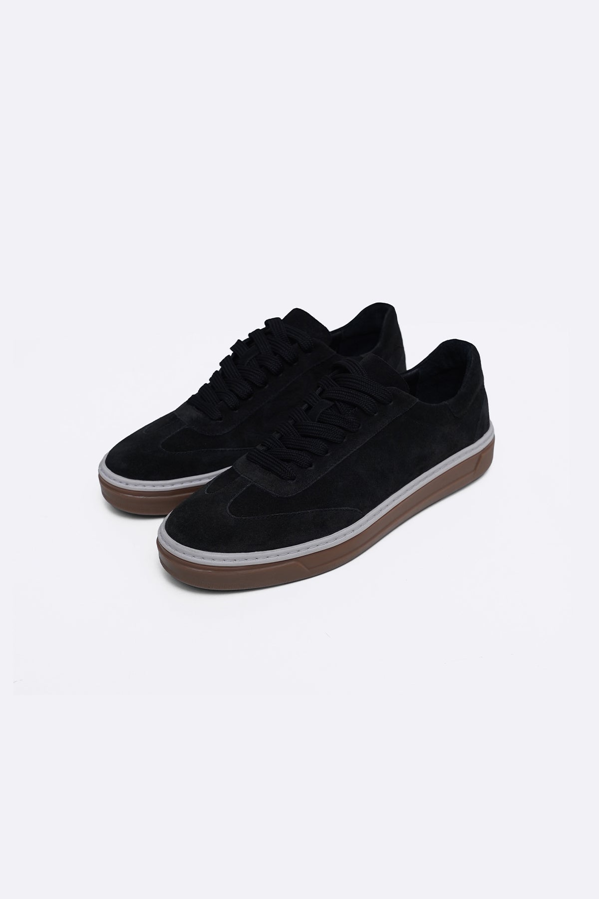 BLACK LACE-UP LEATHER SNEAKERS