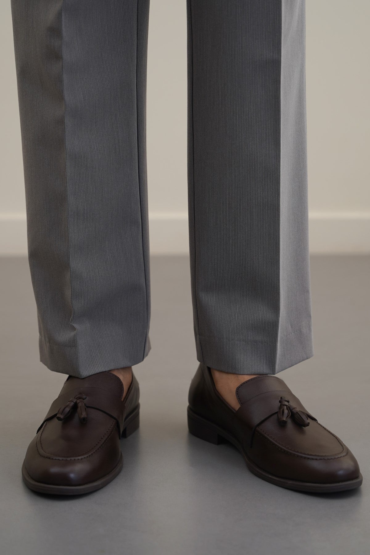 DARK BROWN TASSEL LEATHER LOAFERS