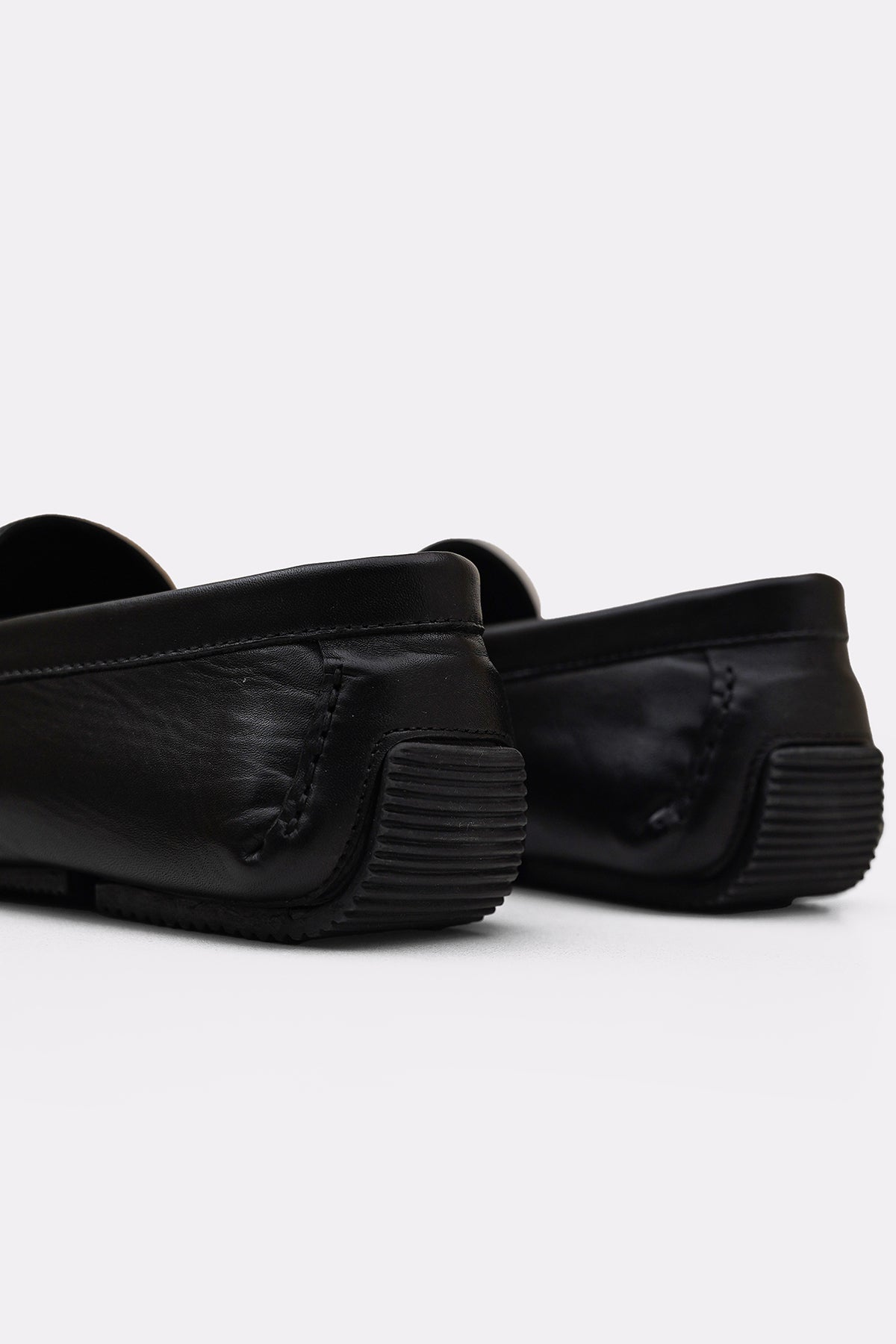 BLACK NAPPA LEATHER DRIVING MOCCASINS
