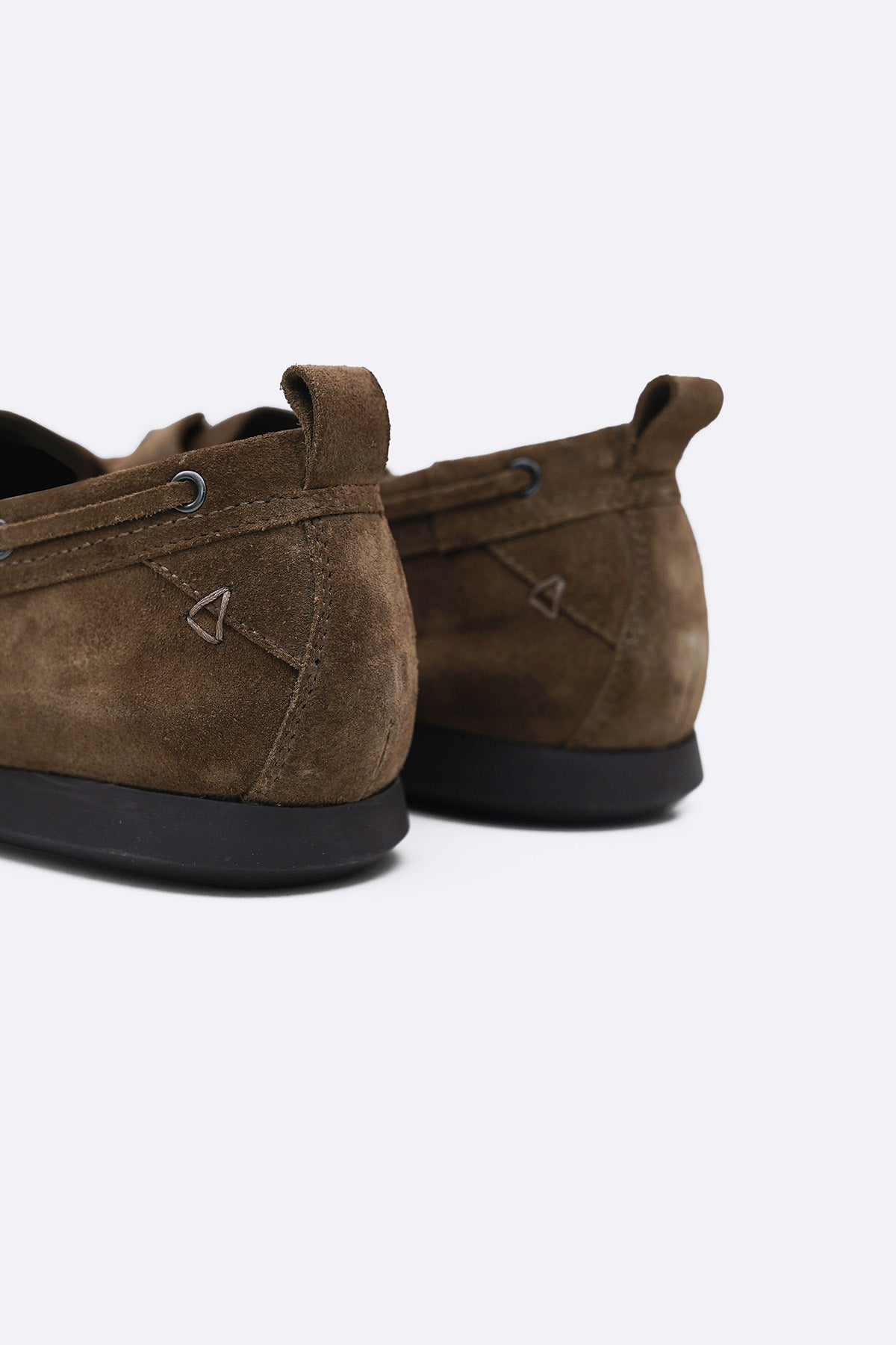 BROWN SUEDE BOAT SHOES