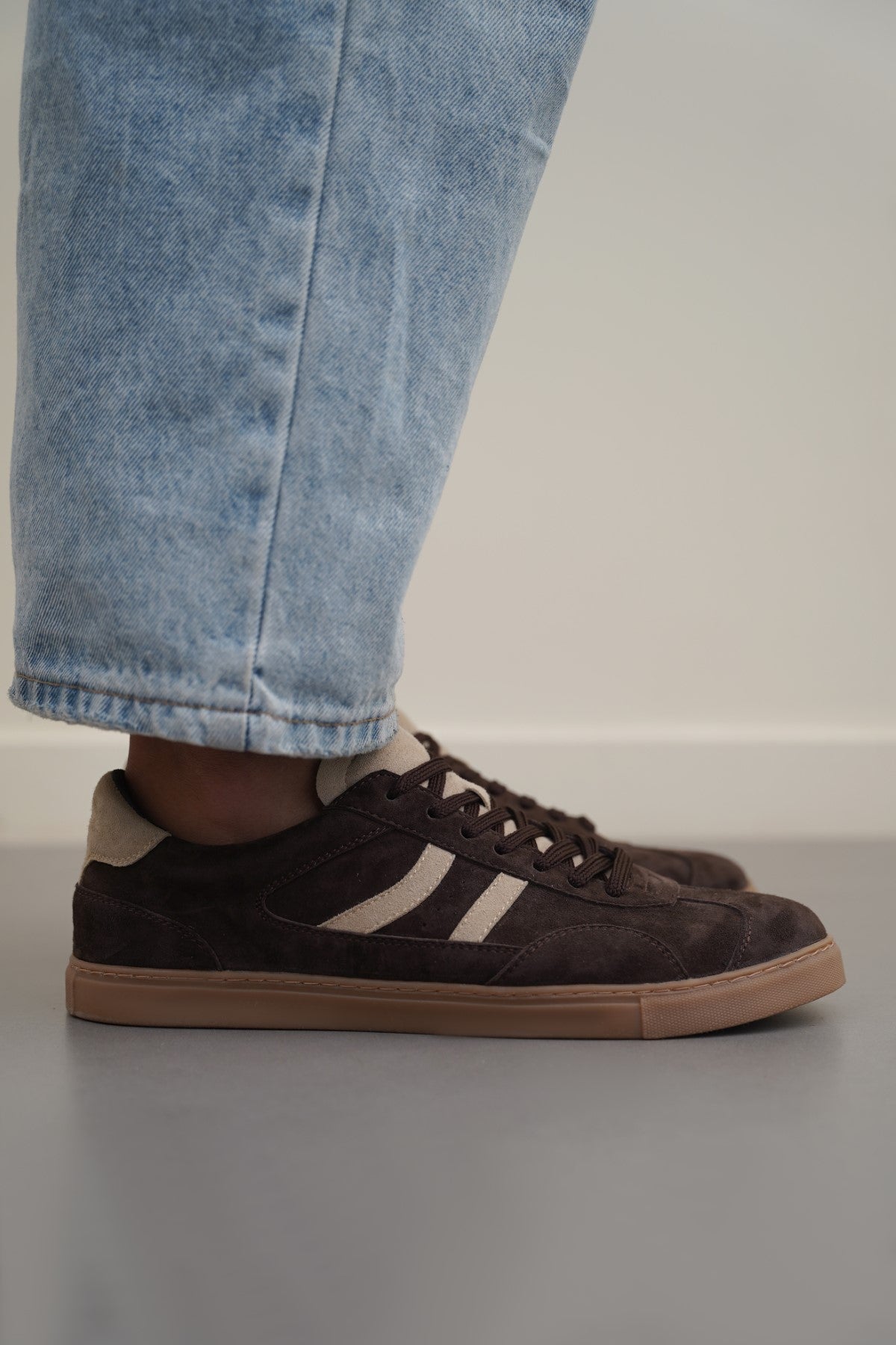 DARK BROWN SUEDE SKATE SNEAKERS