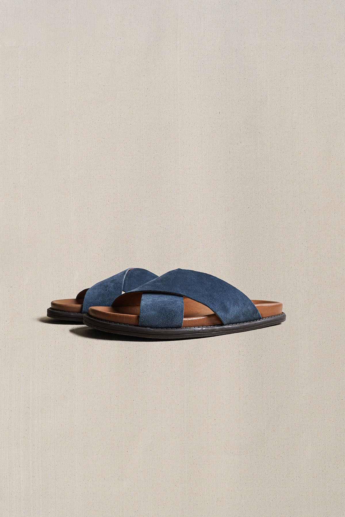 LIGHT BLUE NOMAD LEATHER SLIDES