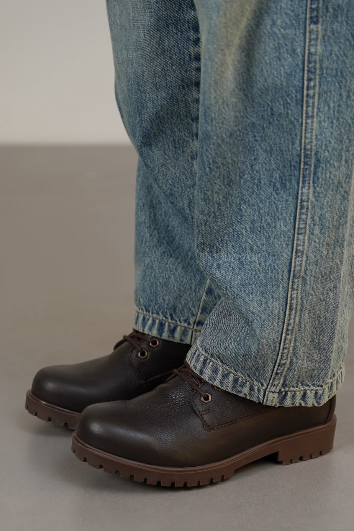 BROWN TITAN LEATHER BOOT