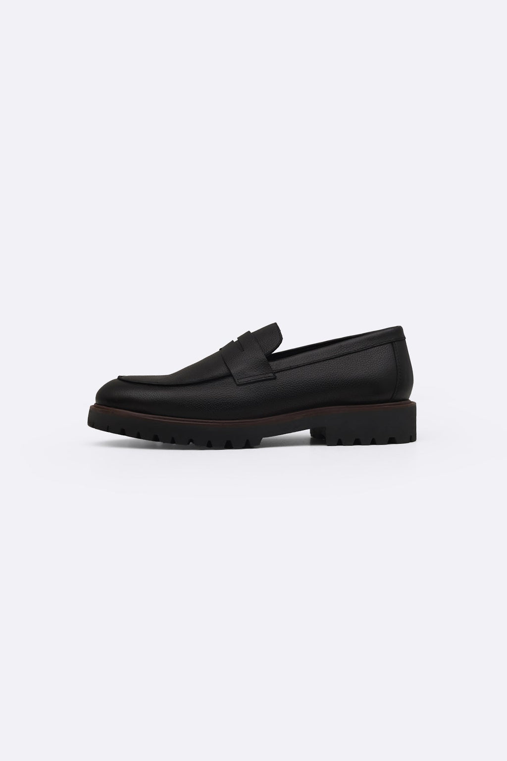 BLACK CHUNKY LEATHER LOAFERS
