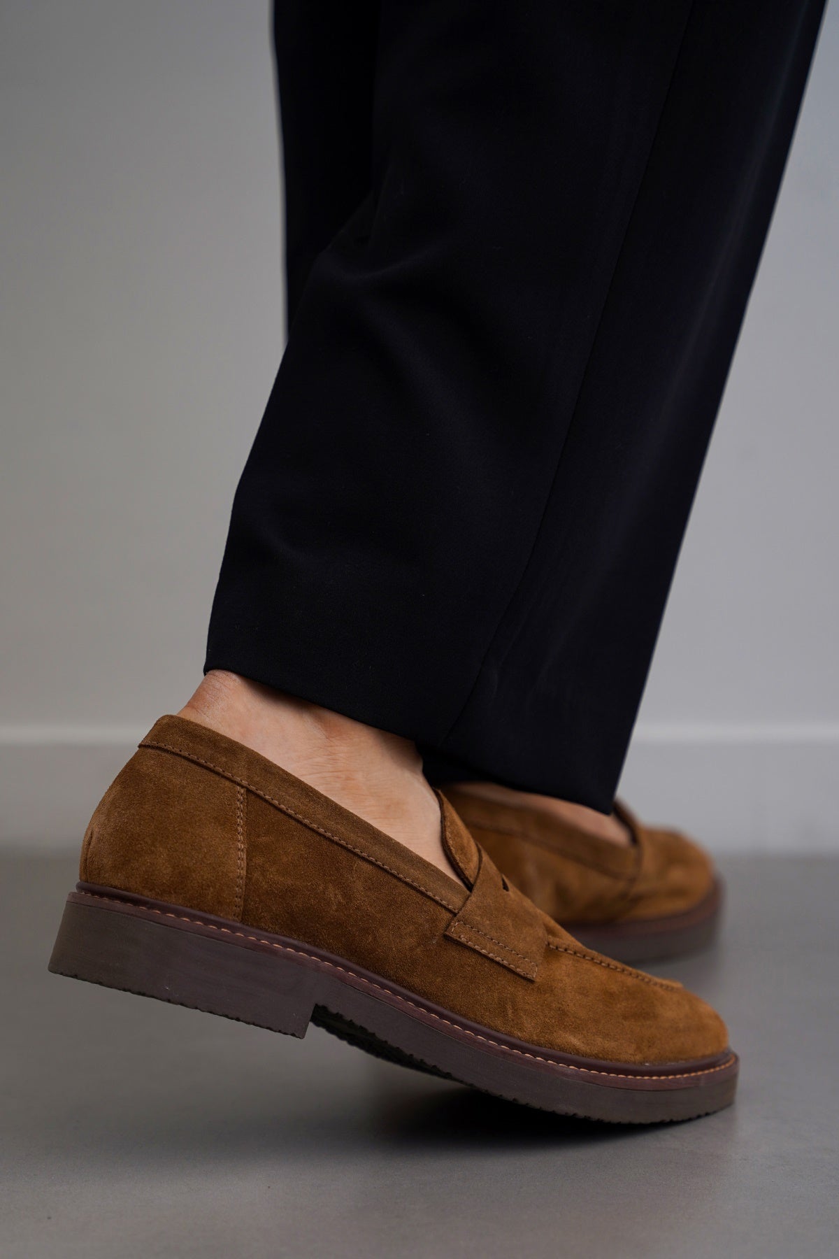 BROWN SUEDE LEATHER LOAFERS