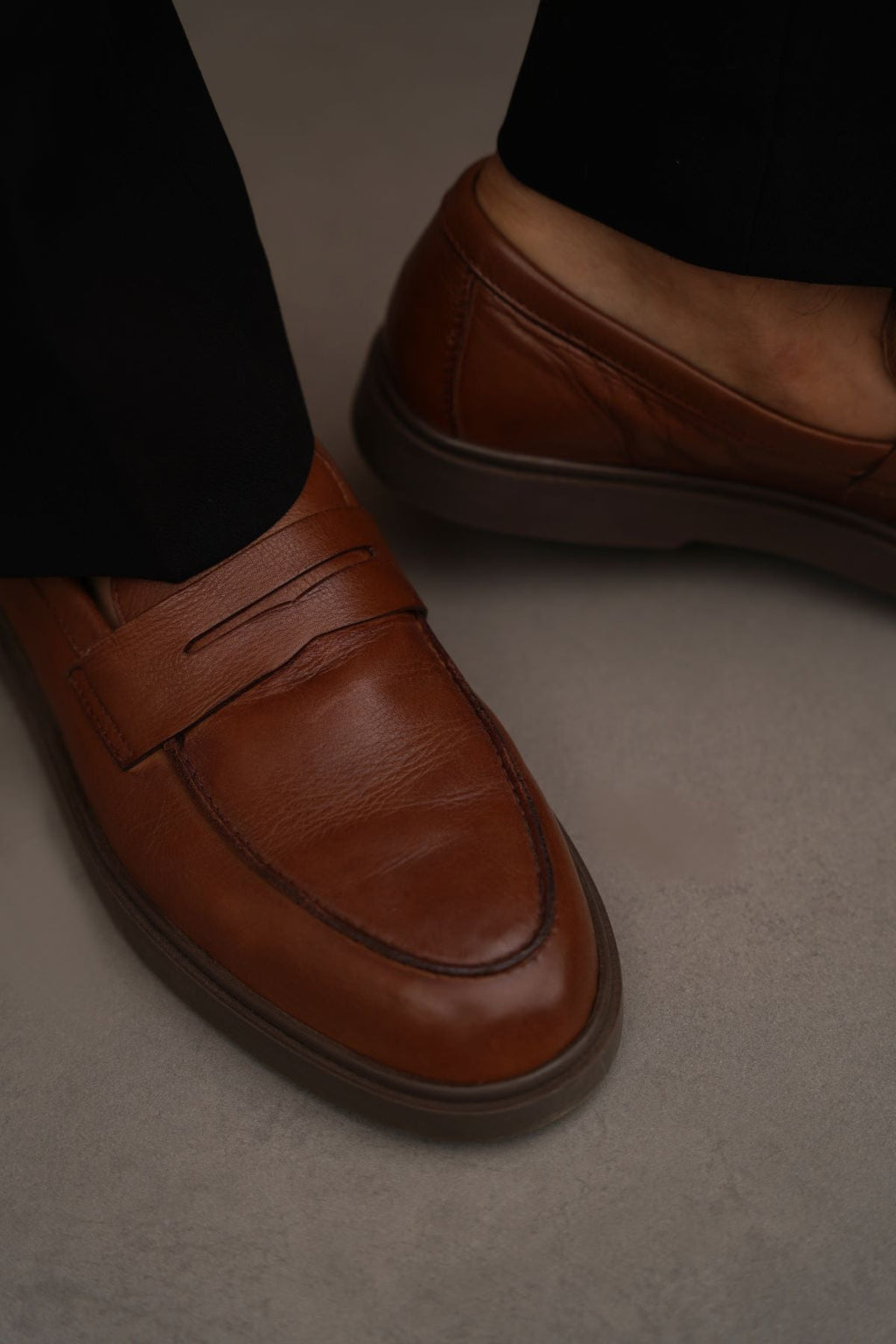 COFFEE EVERYDAY LEATHER LOAFERS