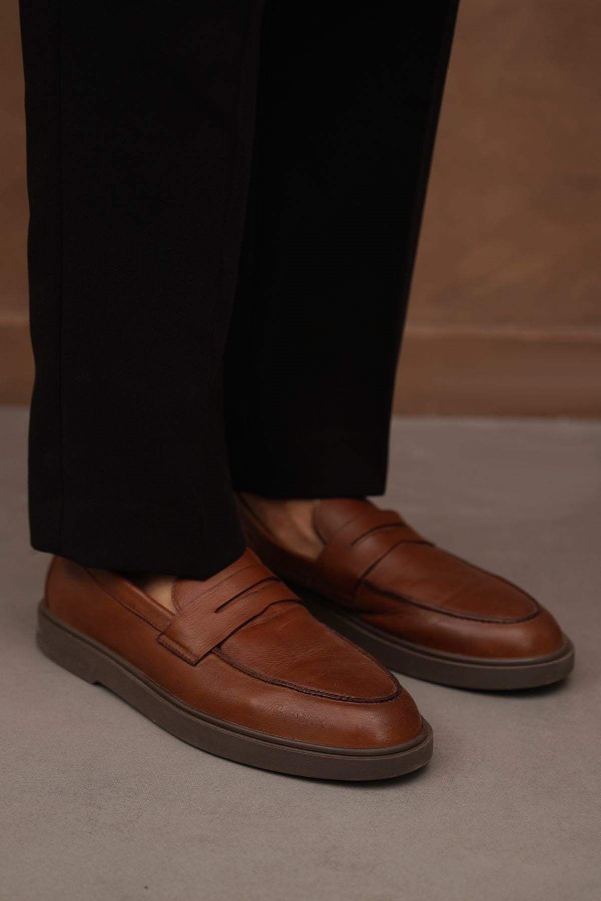 COFFEE EVERYDAY LEATHER LOAFERS