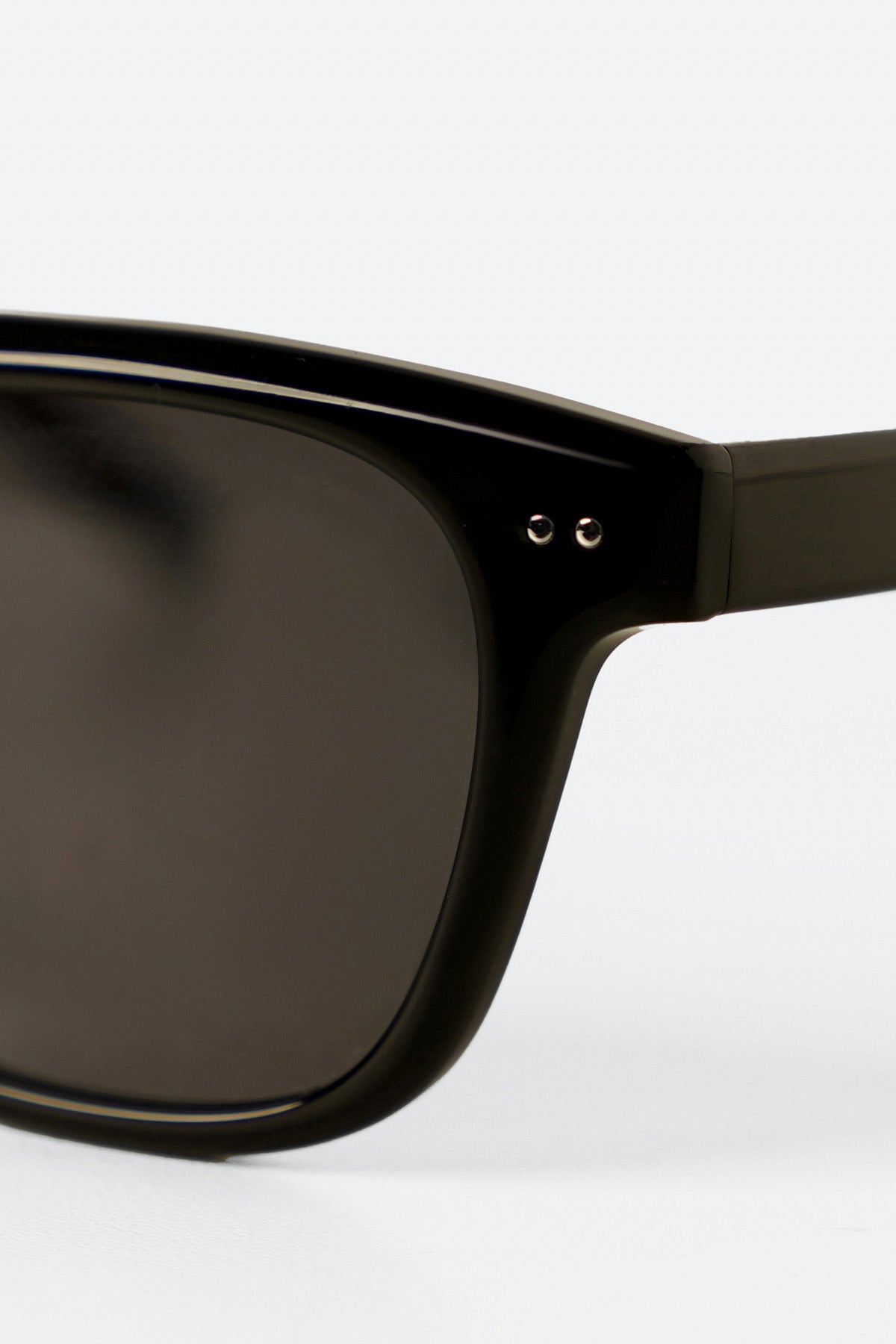 BLACK ECLIPSE BLACK