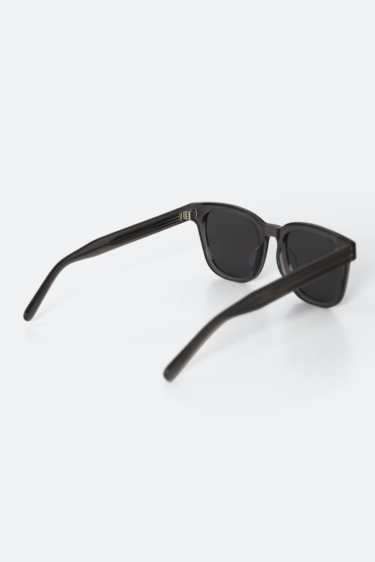 BLACK ECLIPSE BLACK