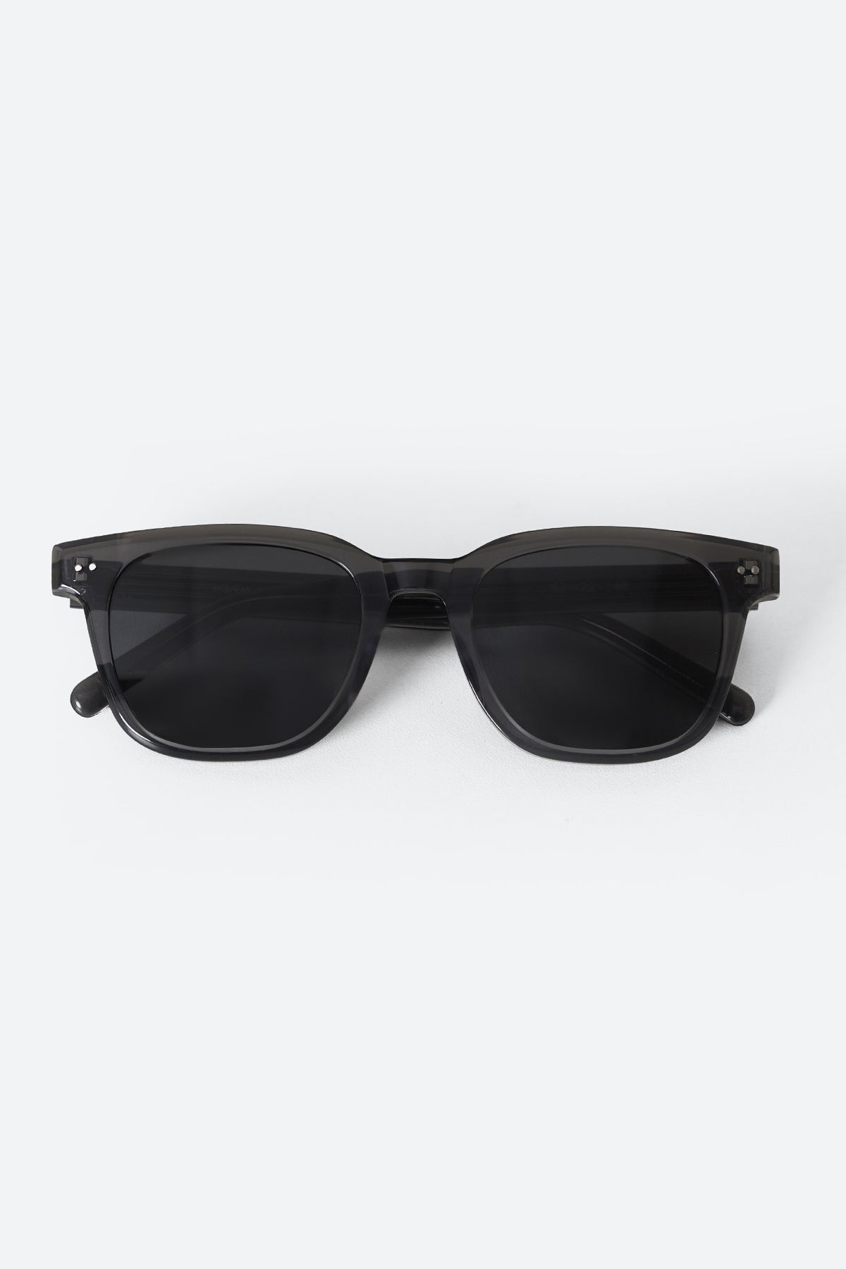 BLACK ECLIPSE BLACK