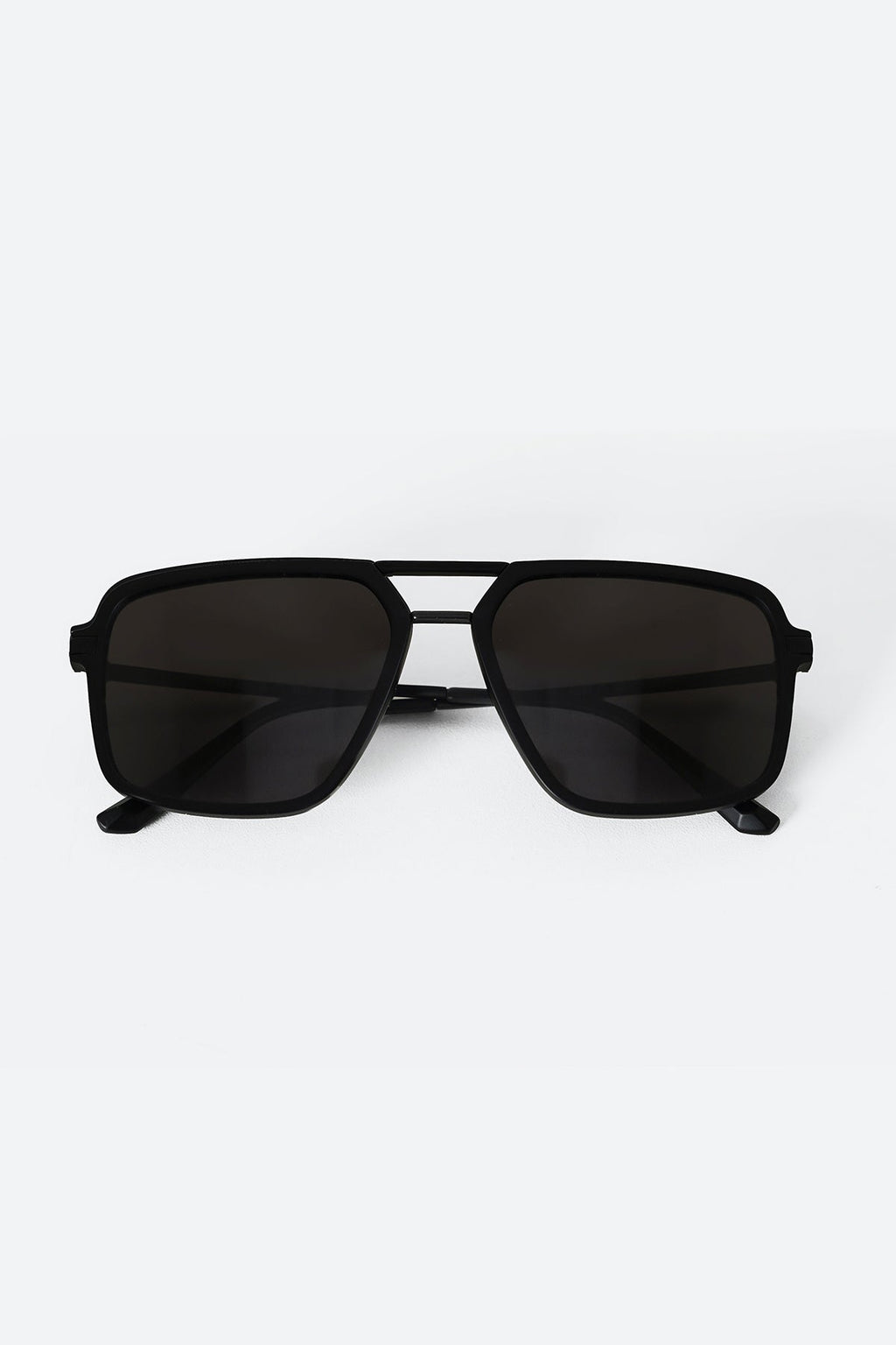 BLACK POLAR BLACK