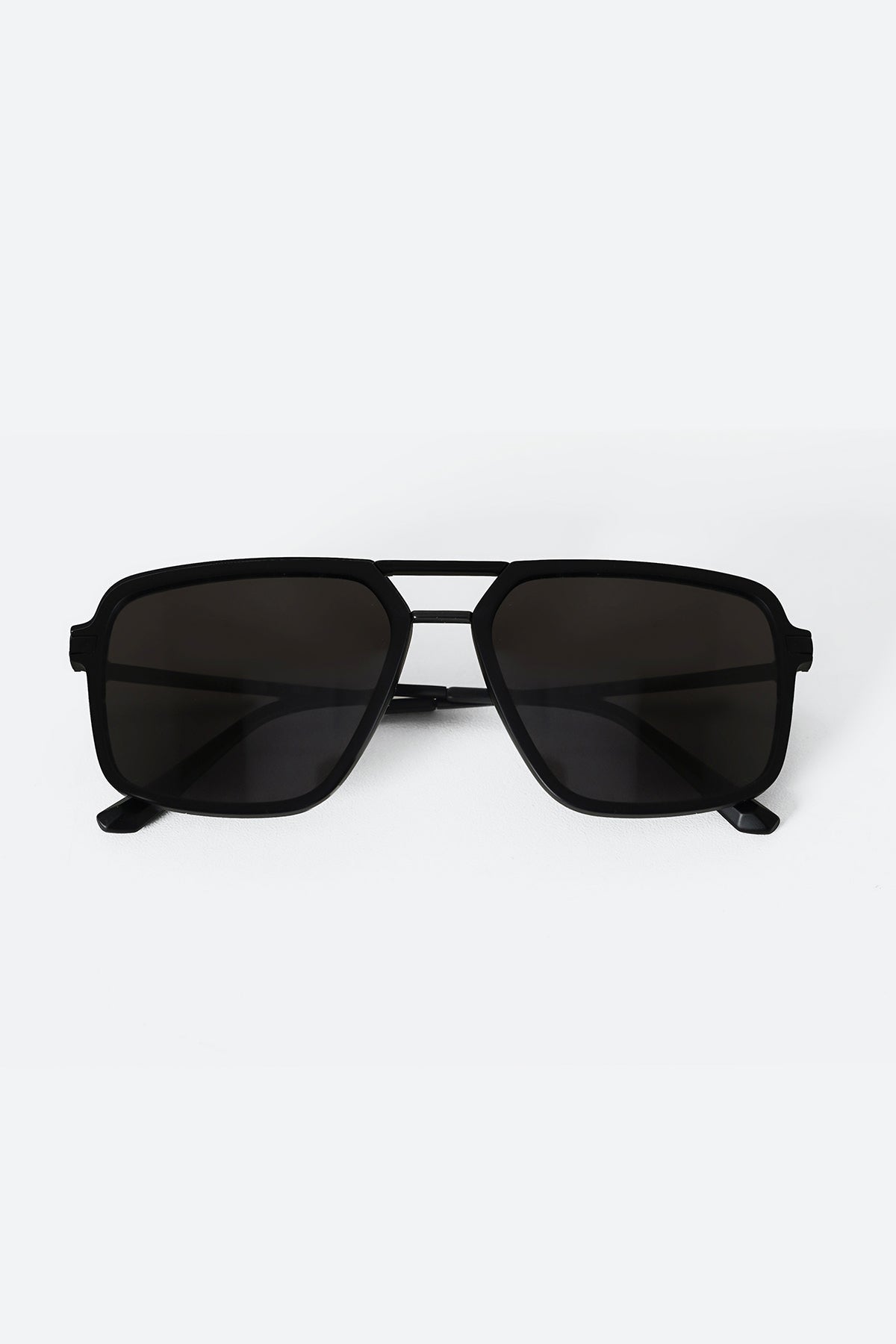 BLACK POLAR BLACK