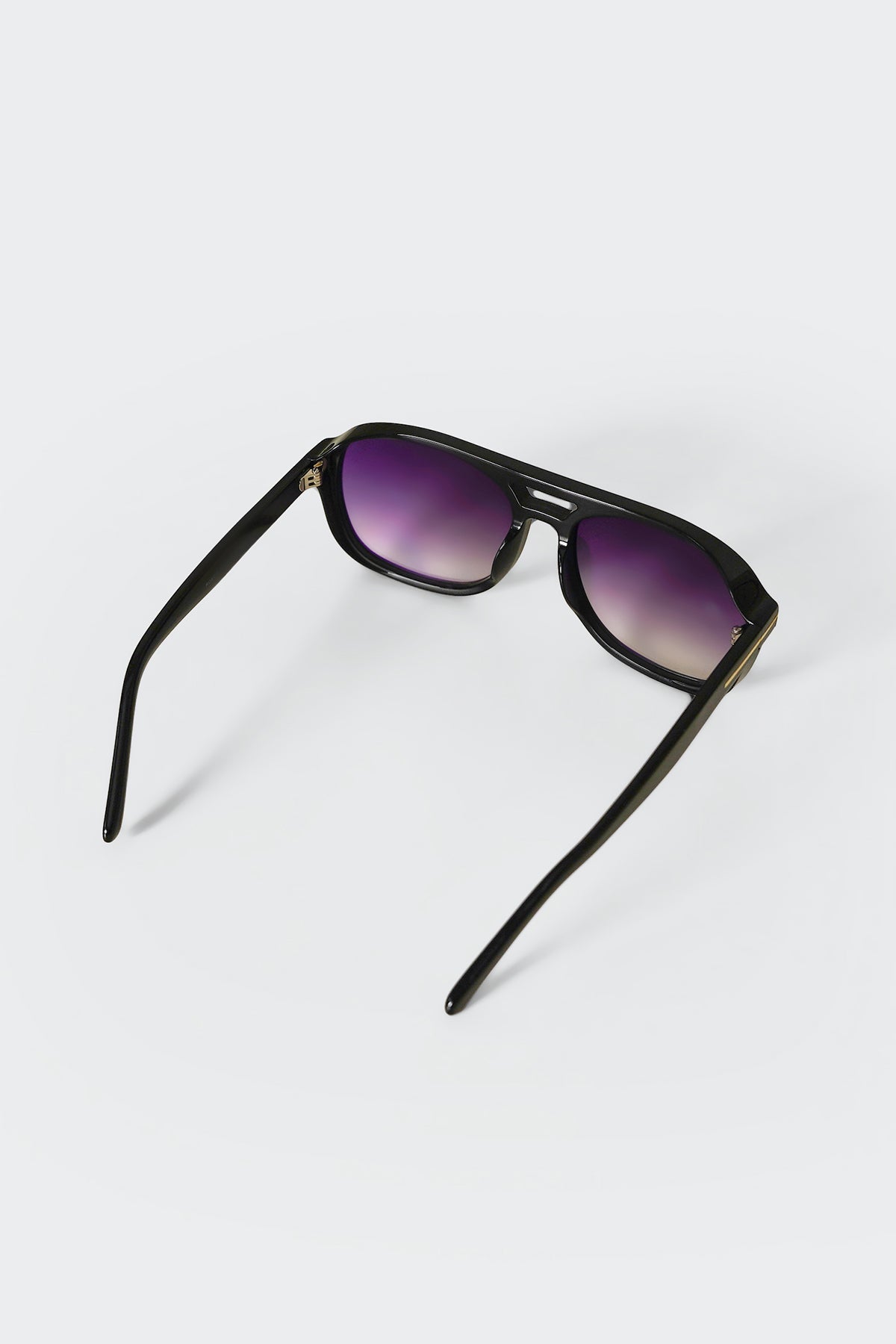BLACK HAVANA BLACK